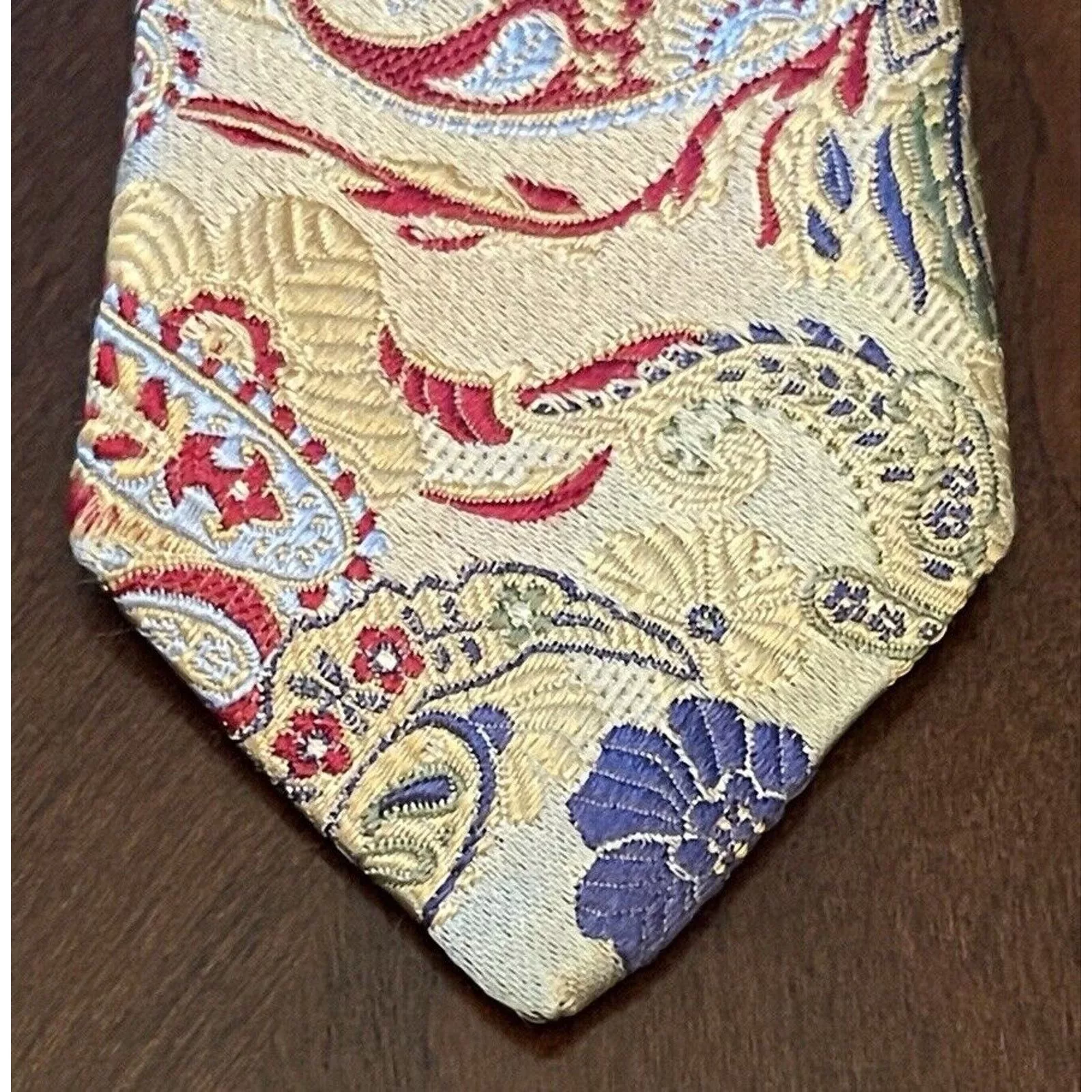 Neiman Marcus Ties Pocketsquares Neiman Marcus Gold Red Hand Made 100% Silk Made In Italy Multi
