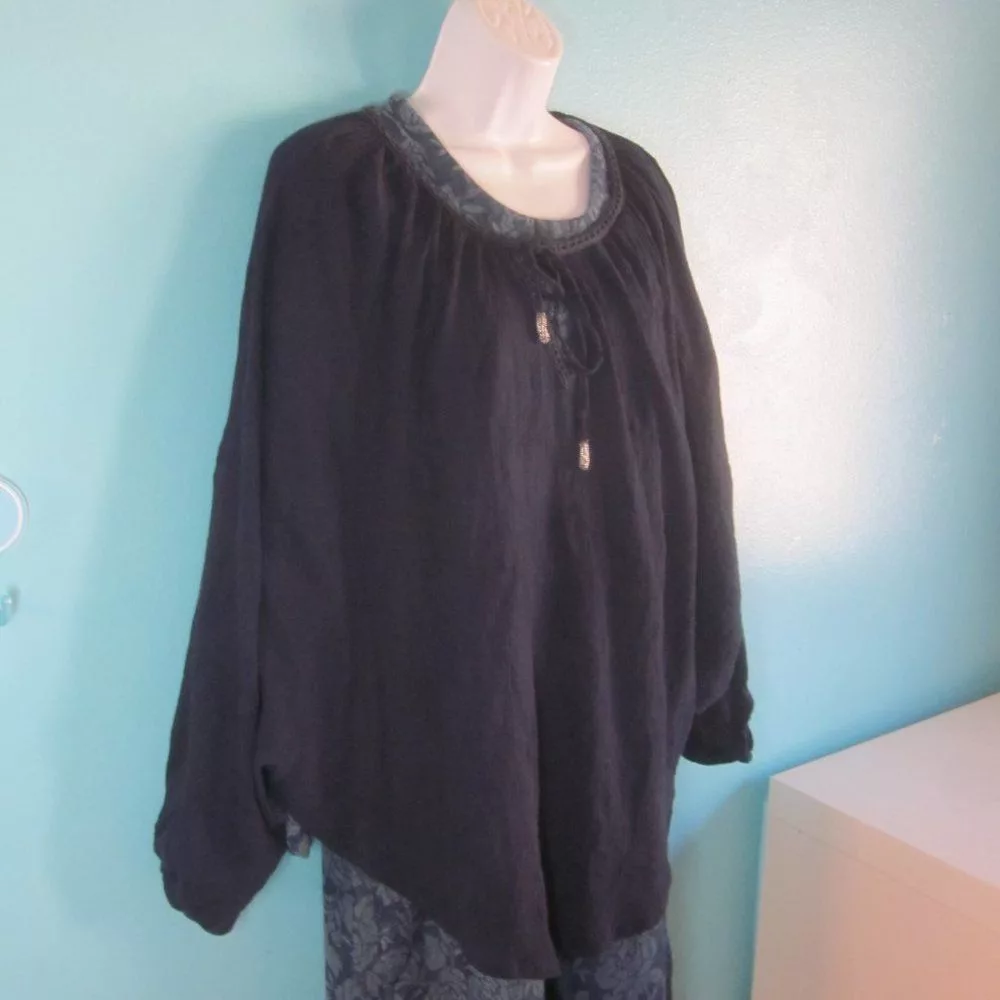 Neiman Marcus Blouses Neiman Marcus Neumann Marcus Size L Navy Blue Gauze Cotton Summer Top Cove