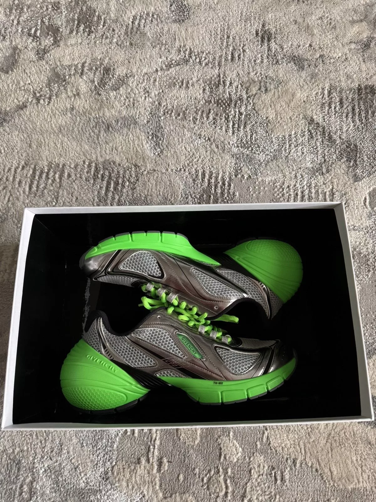 Givenchy Low Top Sneakers Givenchy TK-MX Runner Green/Silver Sneaker