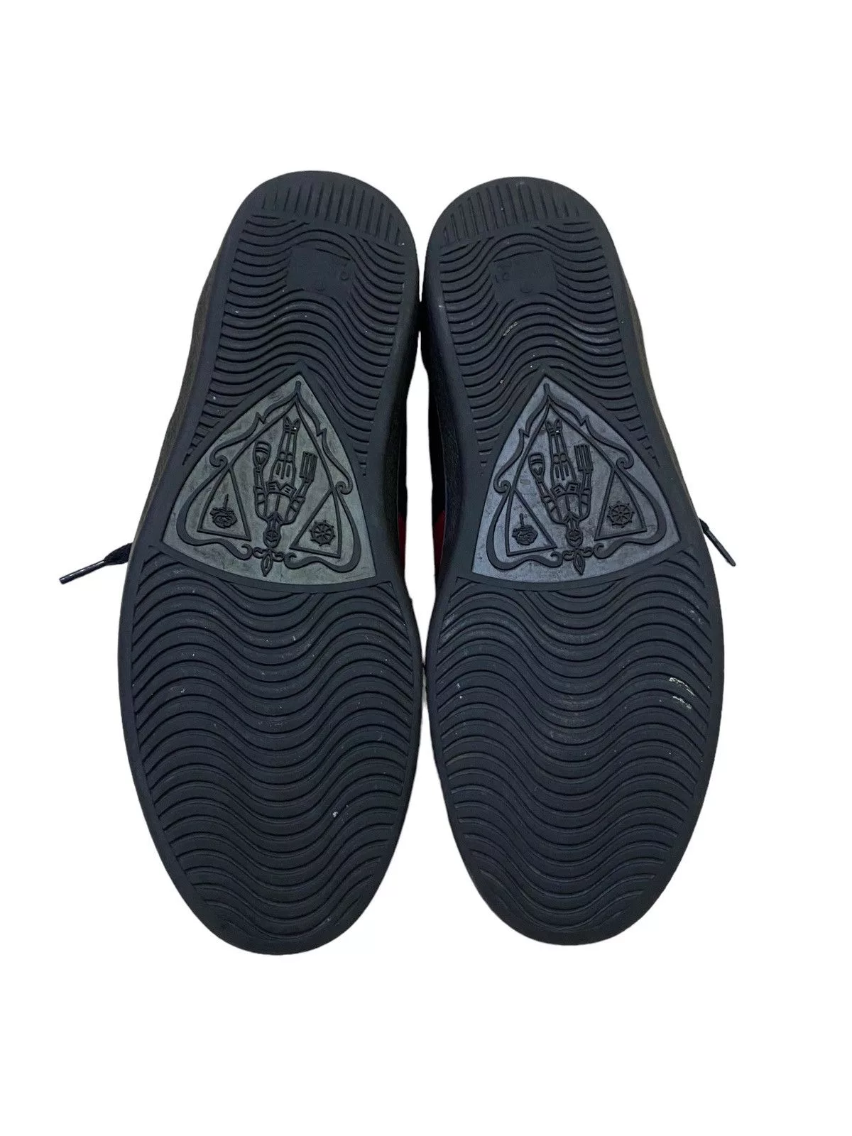 Gucci Low Top Sneakers Gucci Ace Black Sneaker