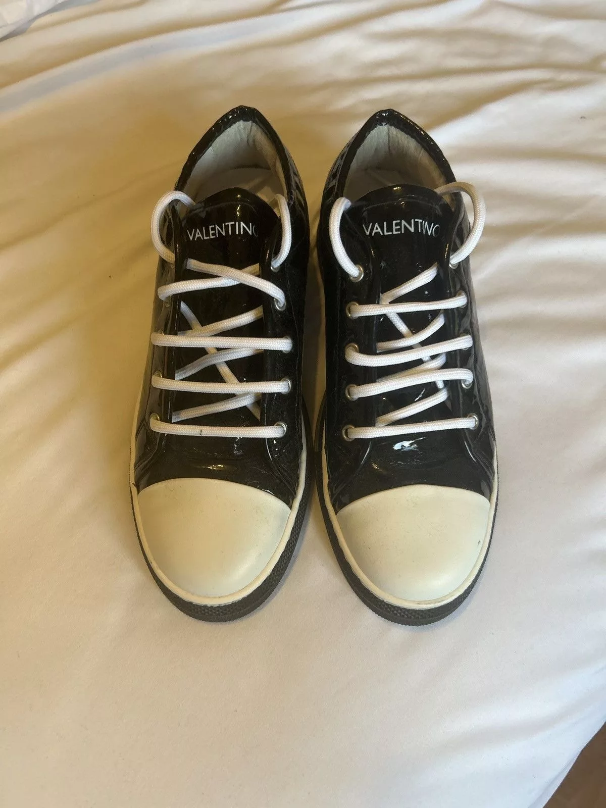 Valentino Hi Top Sneakers Valentino sneaker Black