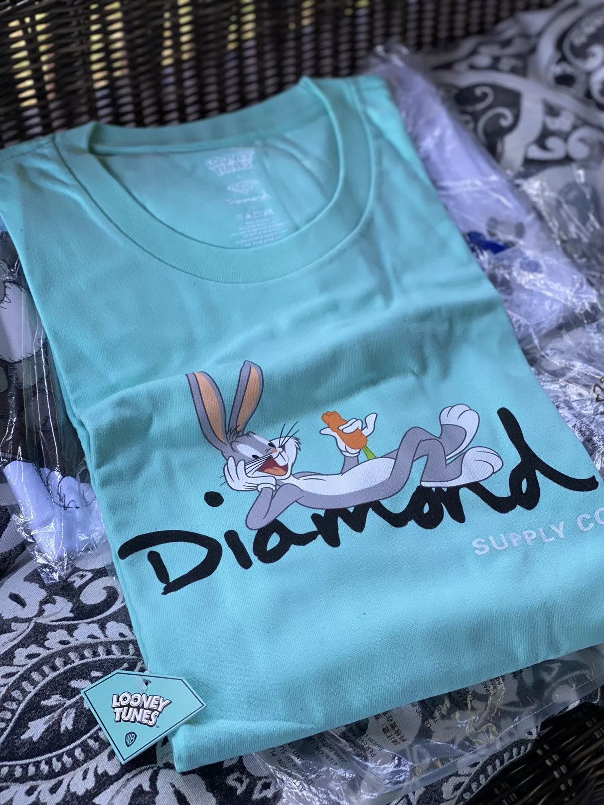 Diamond Supply Co. Short Sleeve T Shirts Diamond Supply Co. Diamond Supply X Looney Tunes XXL Teal Blue Tee BNWT