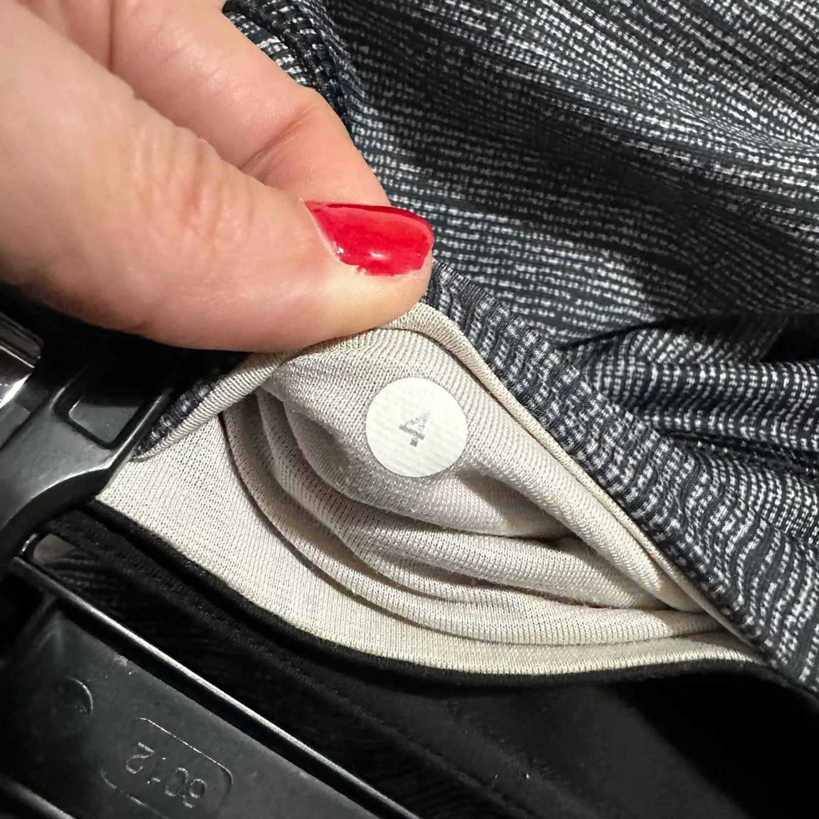 lululemon leggings size 4 Gray