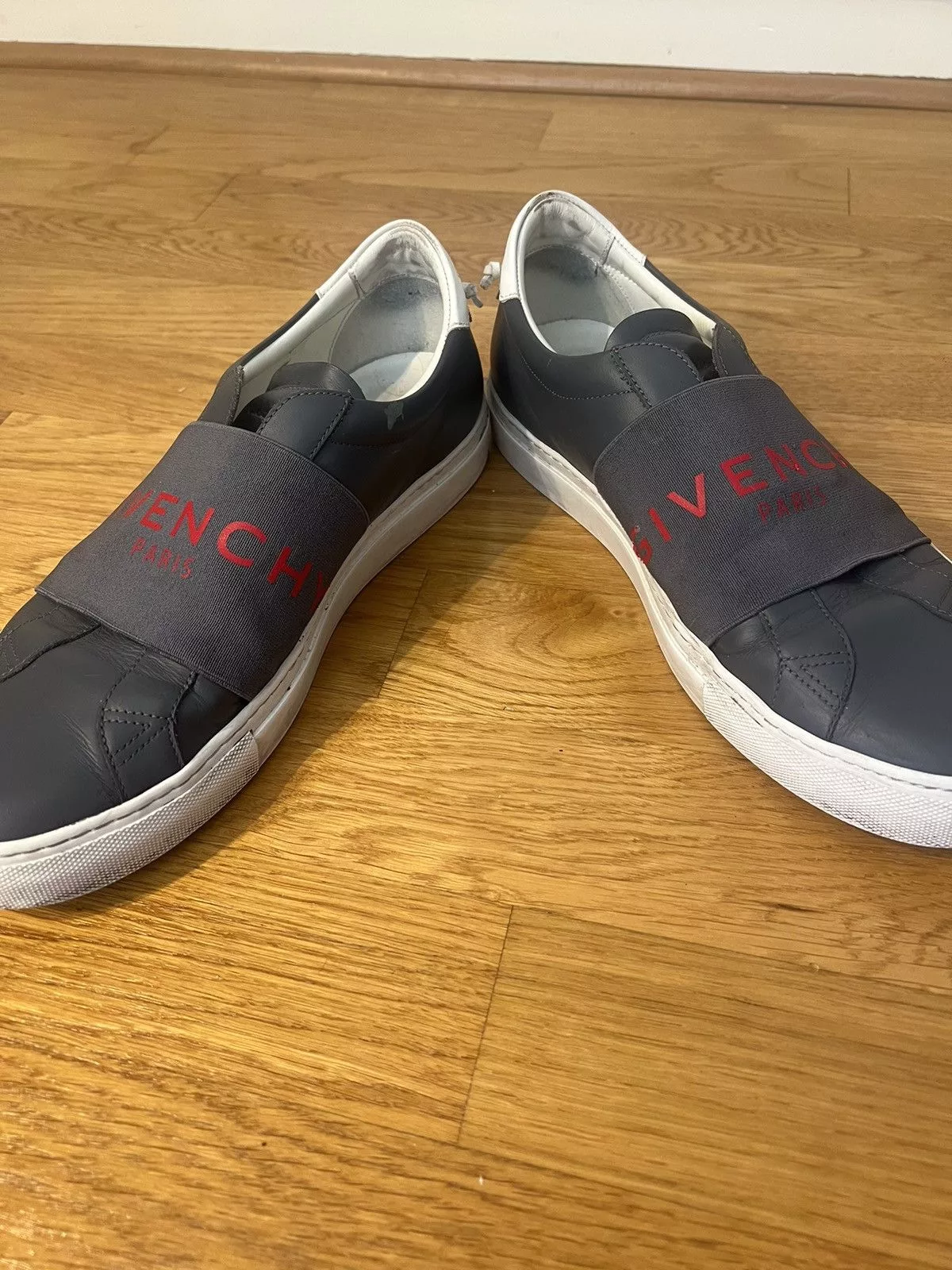 Givenchy Low Top Sneakers Givenchy sneakers Gray