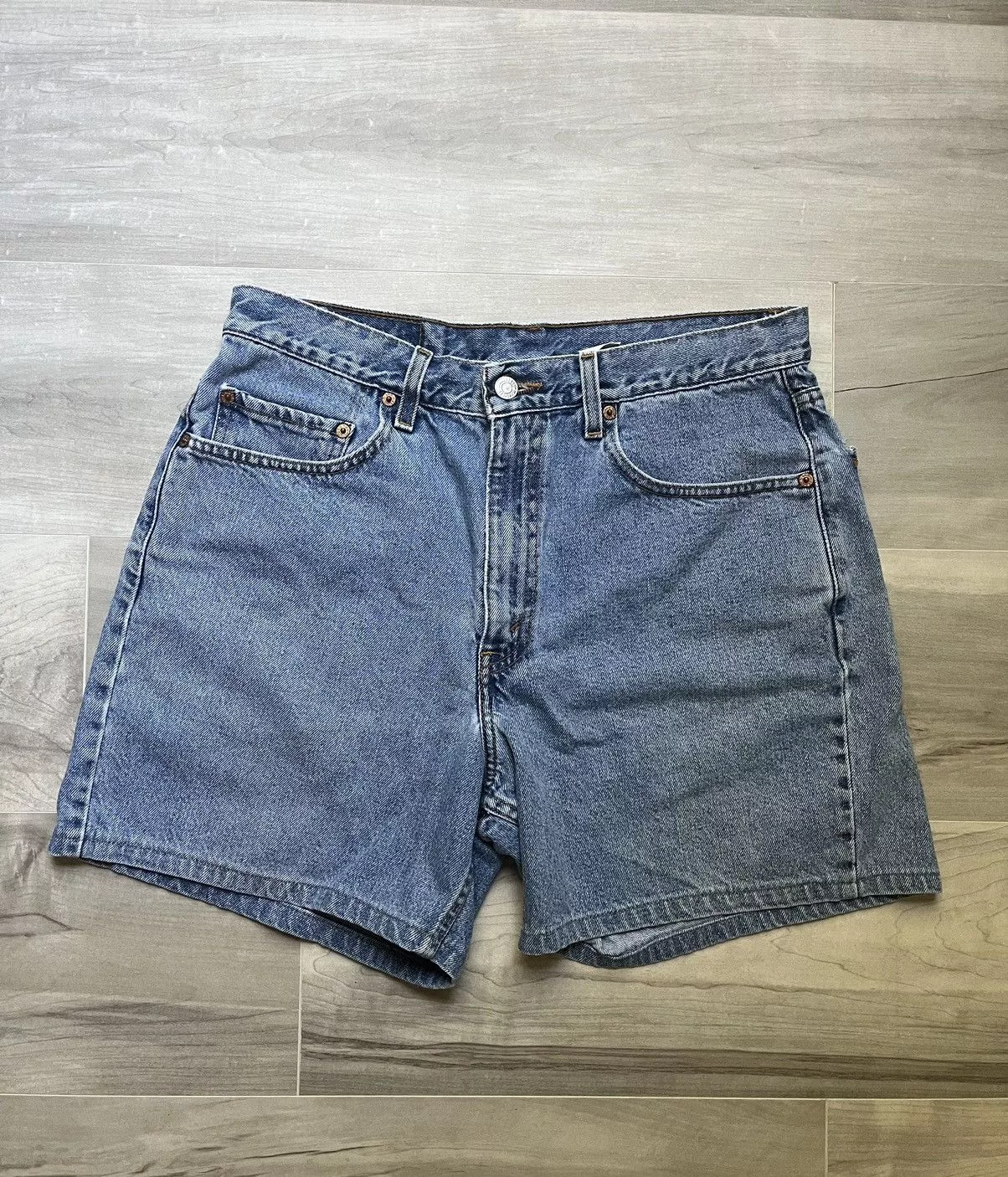 Levi's Shorts Levi's × Vintage Vintage 1998 Levi’s Jeans Shorts Size: 32 tag:34 Blue