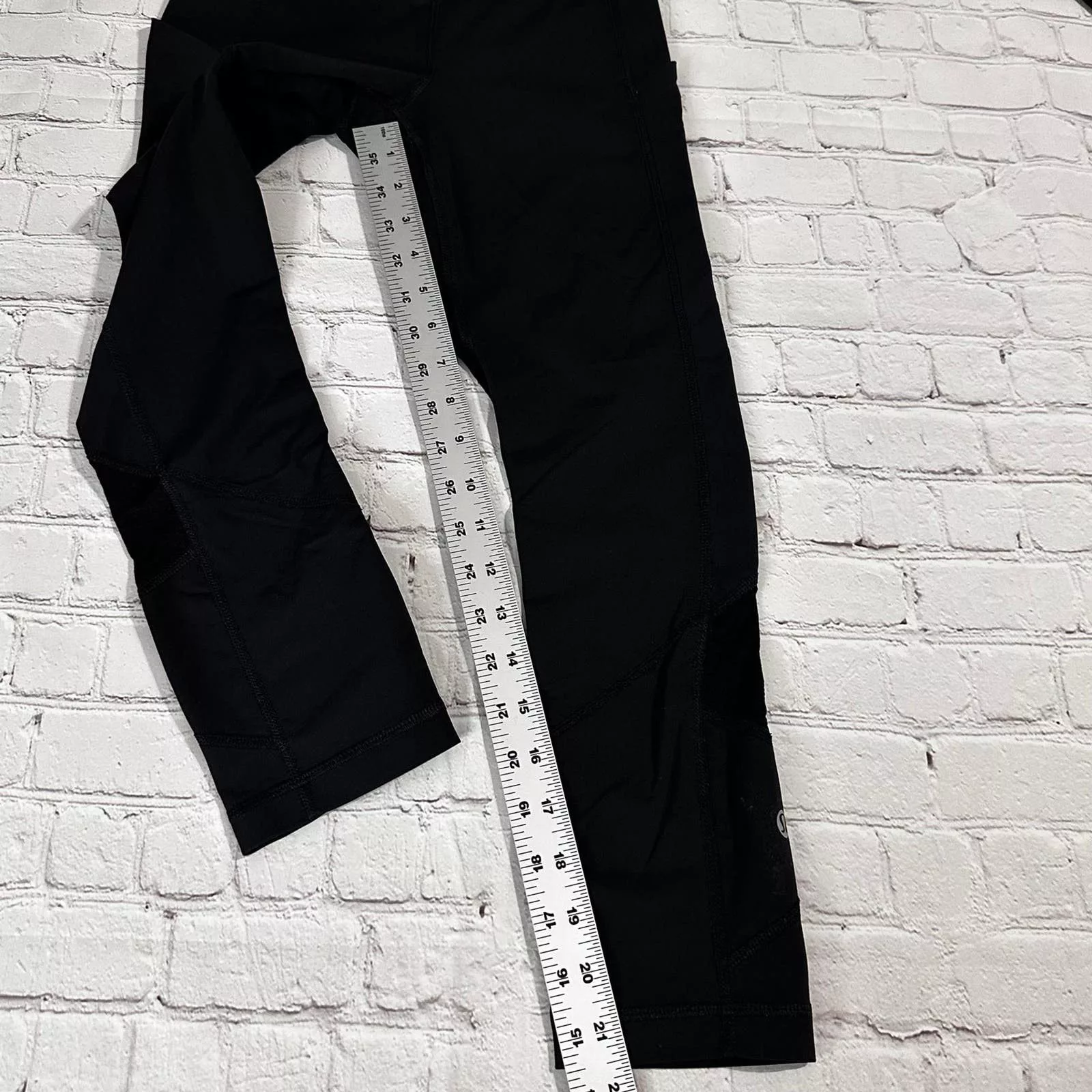 Black full length Lululemon Leggings size 2