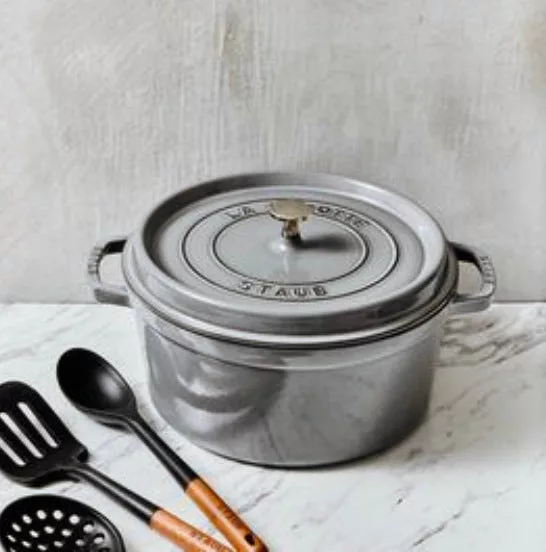 Staub 4 QT Round Cocotte Graphite Grey