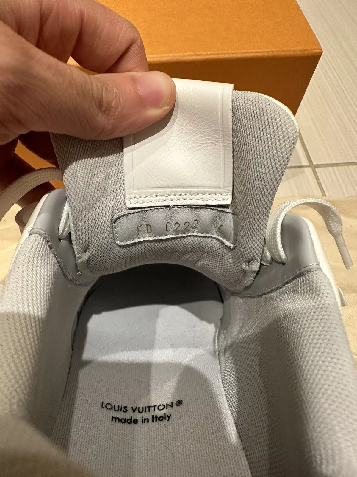 Louis Vuitton Low Top Sneakers Louis Vuitton White & Grey ‘LV Sneaker’
