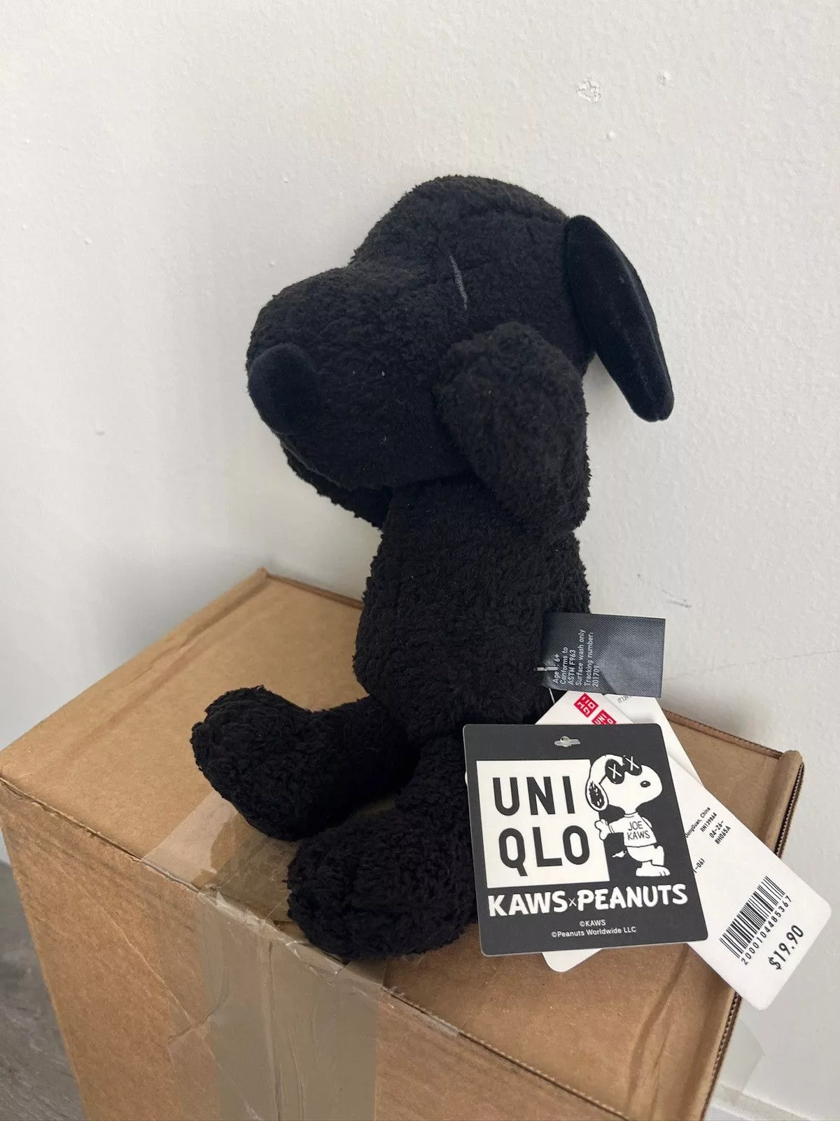Kaws Miscellaneous Kaws × Peanuts × Uniqlo Kaws x Snoopy Uniqlo Plush (S) Black
