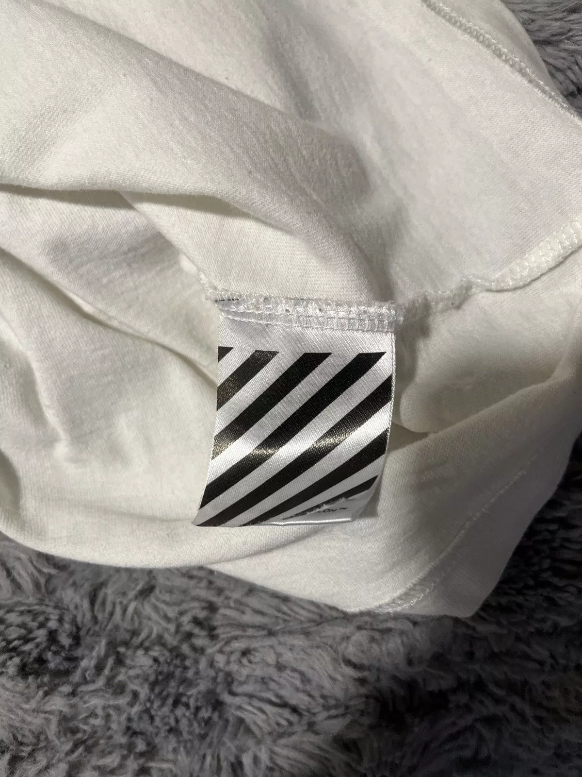 Off-White Short Sleeve T Shirts Off-White Off white T-Shirt