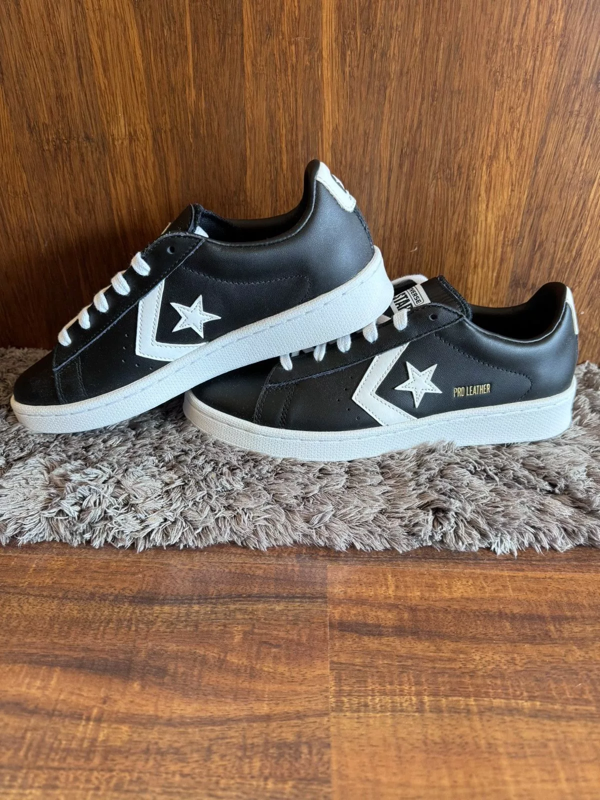 Converse Low Top Sneakers Converse pro leather black men’s 6.5, new, 167238C