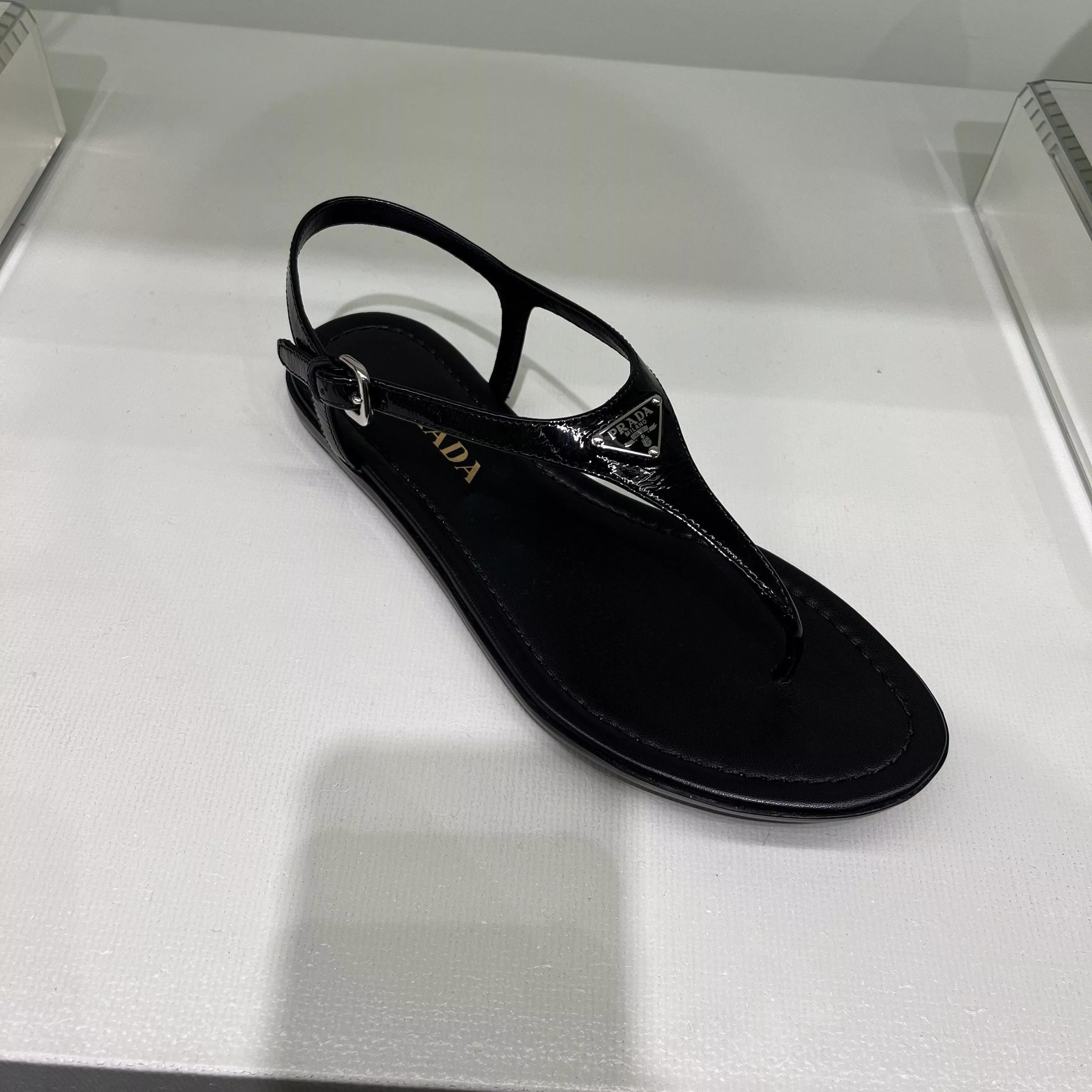 Prada Sandals Prada o1la1rc1a0724 Sandals in Black