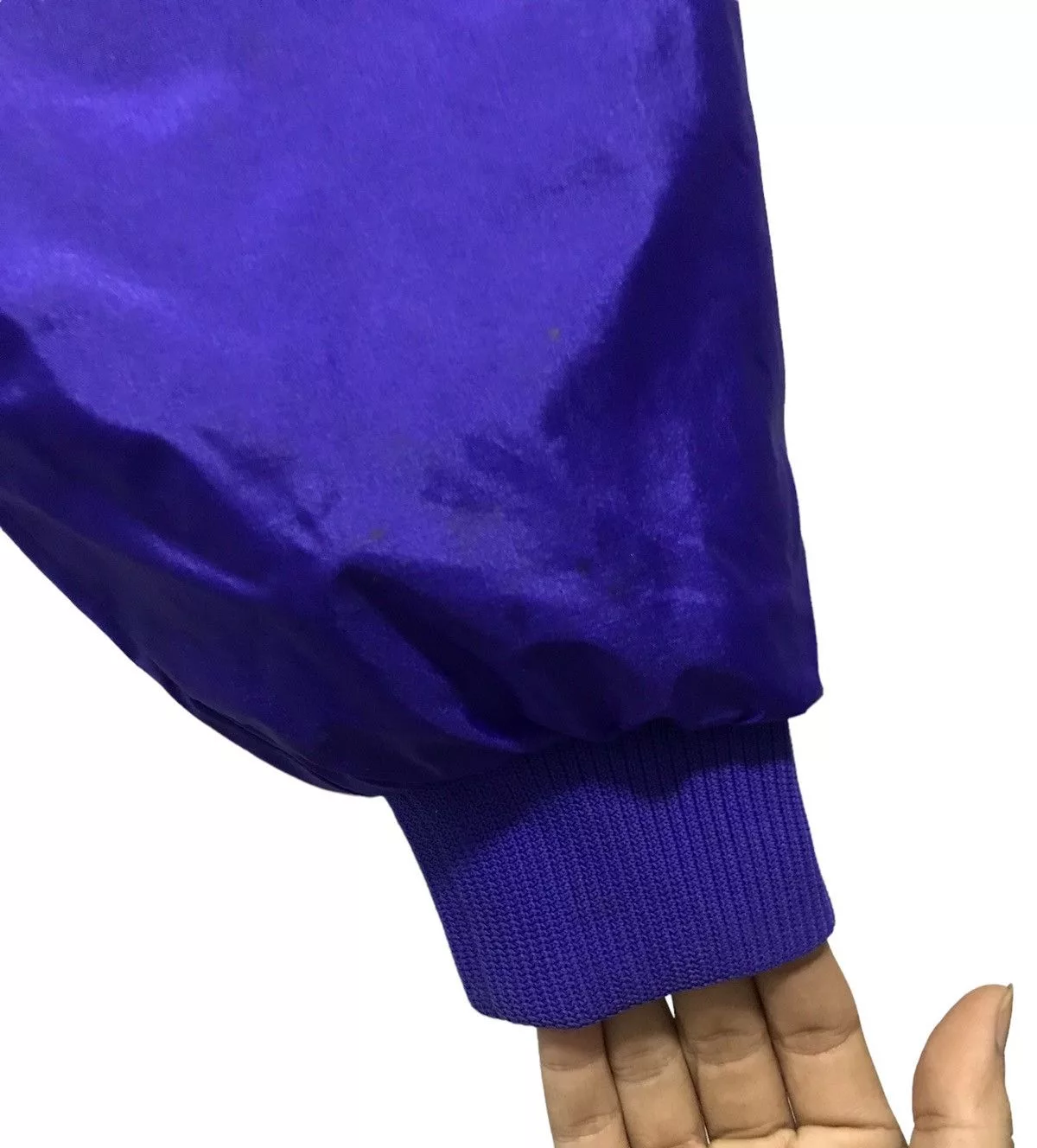 Asics Light Jackets ASICS STRATOS JACKET HOODIE Purple