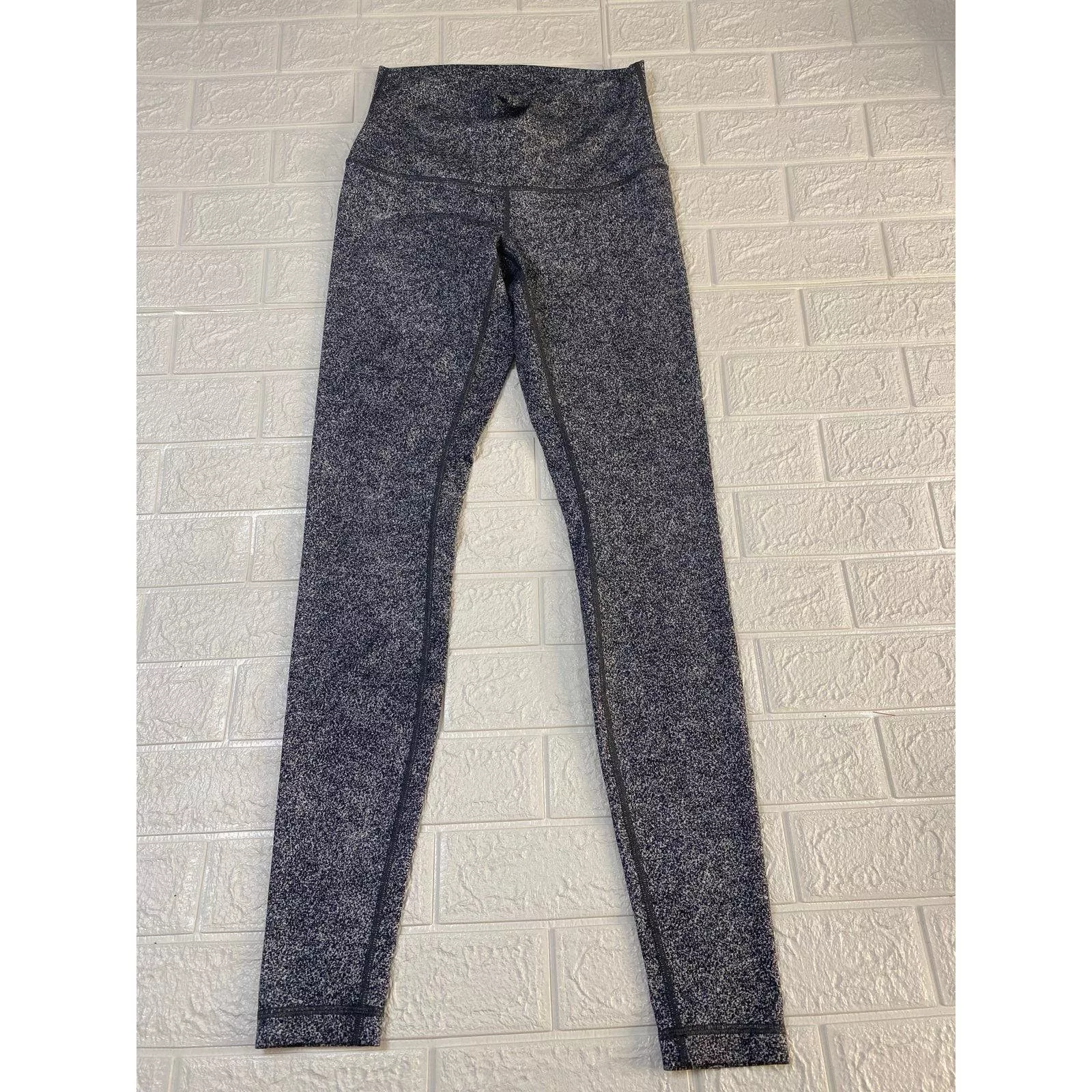 lululemon leggings size 10 Gray