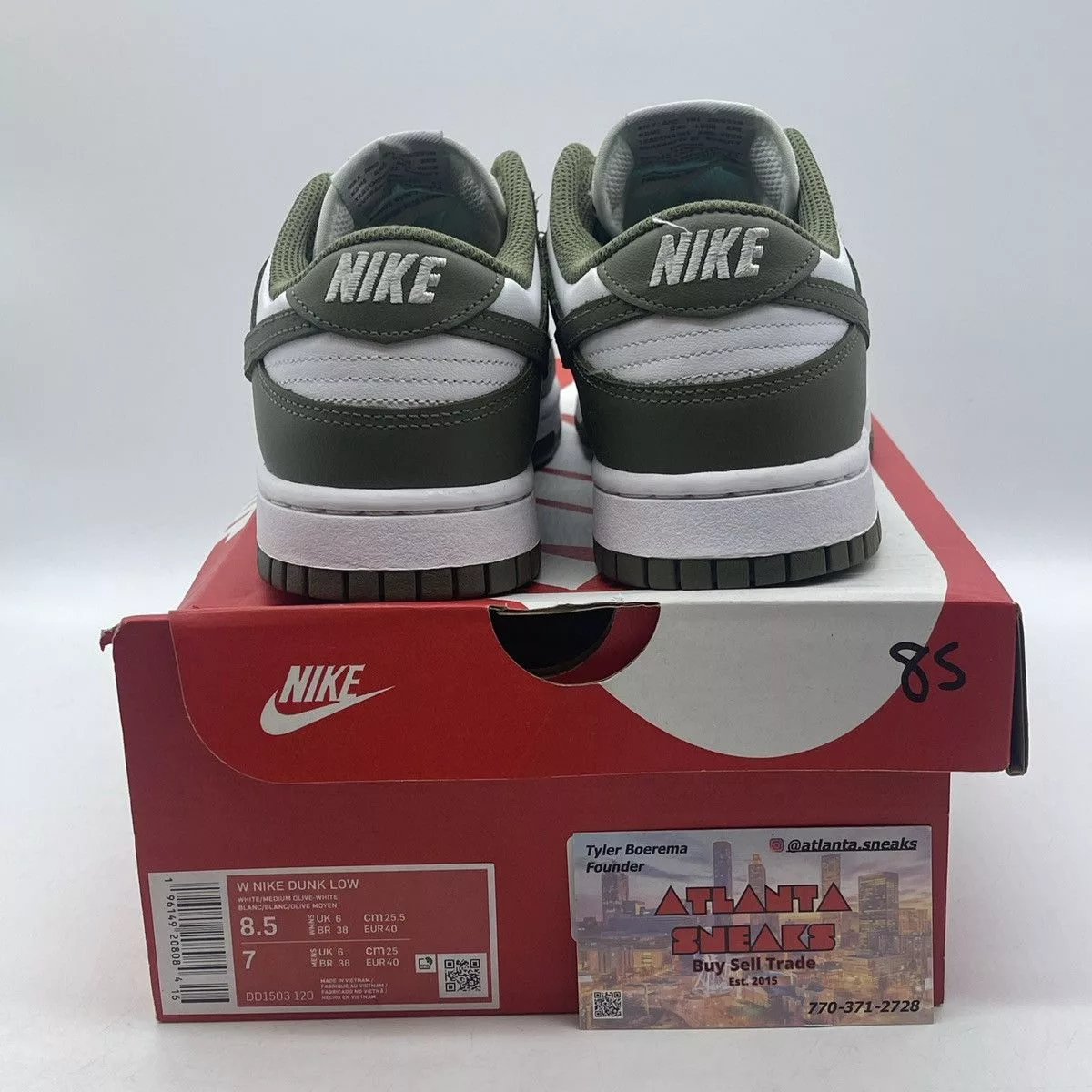 Nike Low Top Sneakers Nike Wmns dunk low medium olive White