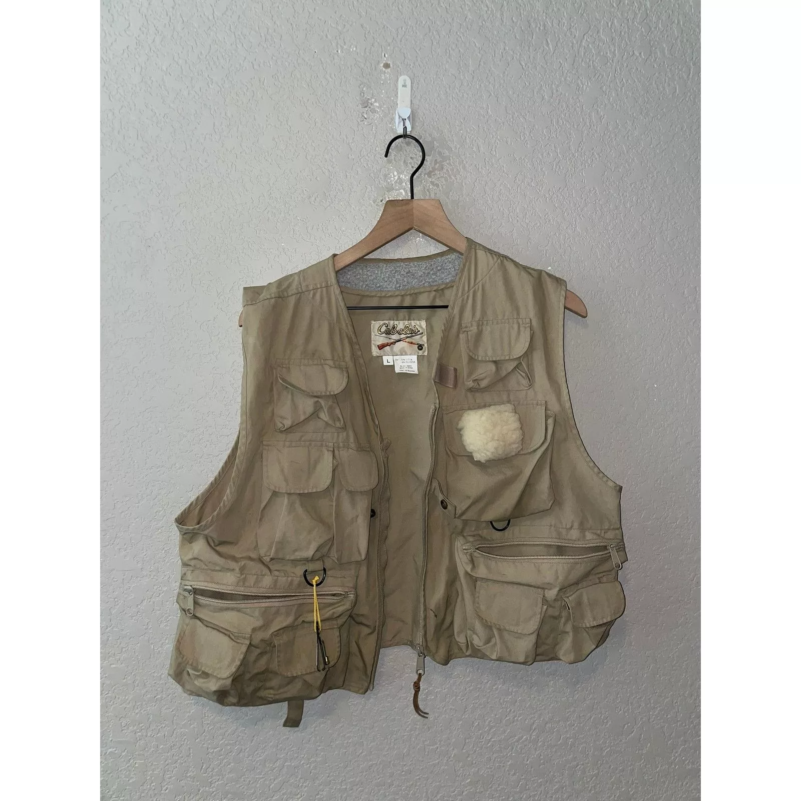 Cabelas Light Jackets Cabelas Y2K Men's Cabela's Brown Fishing Fish Vest Broken Zip Zipper