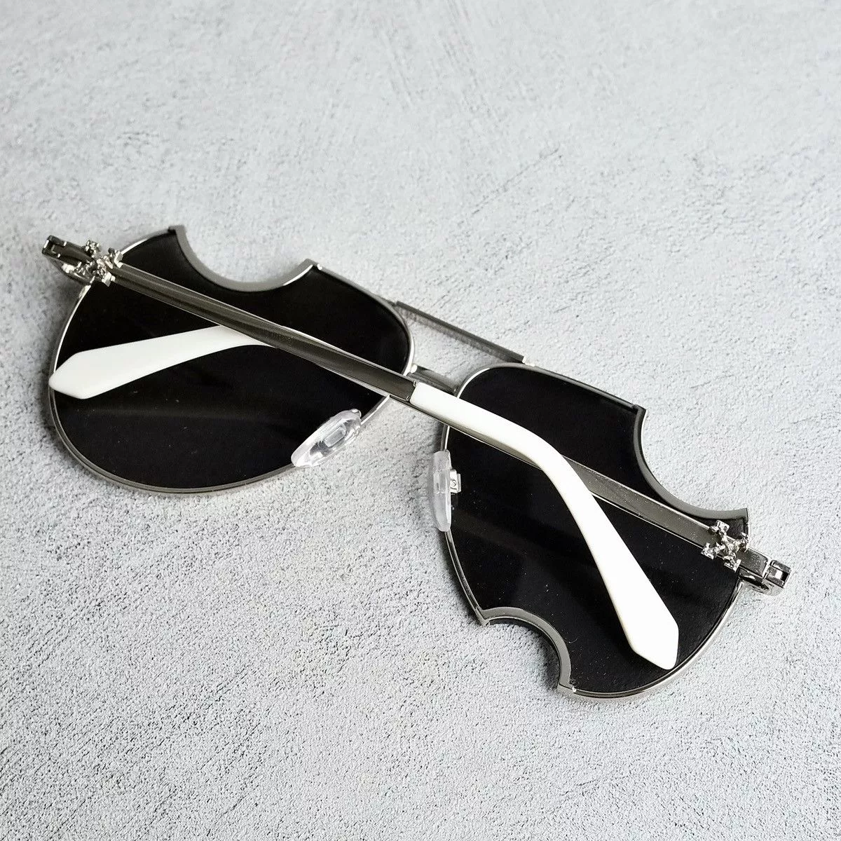 Off-White Sunglasses Off-White OFF WHITE DALLAS SUNGLASSES Silver