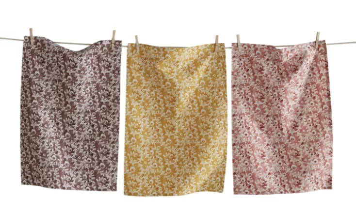 Multi Waterlily Dishtowel