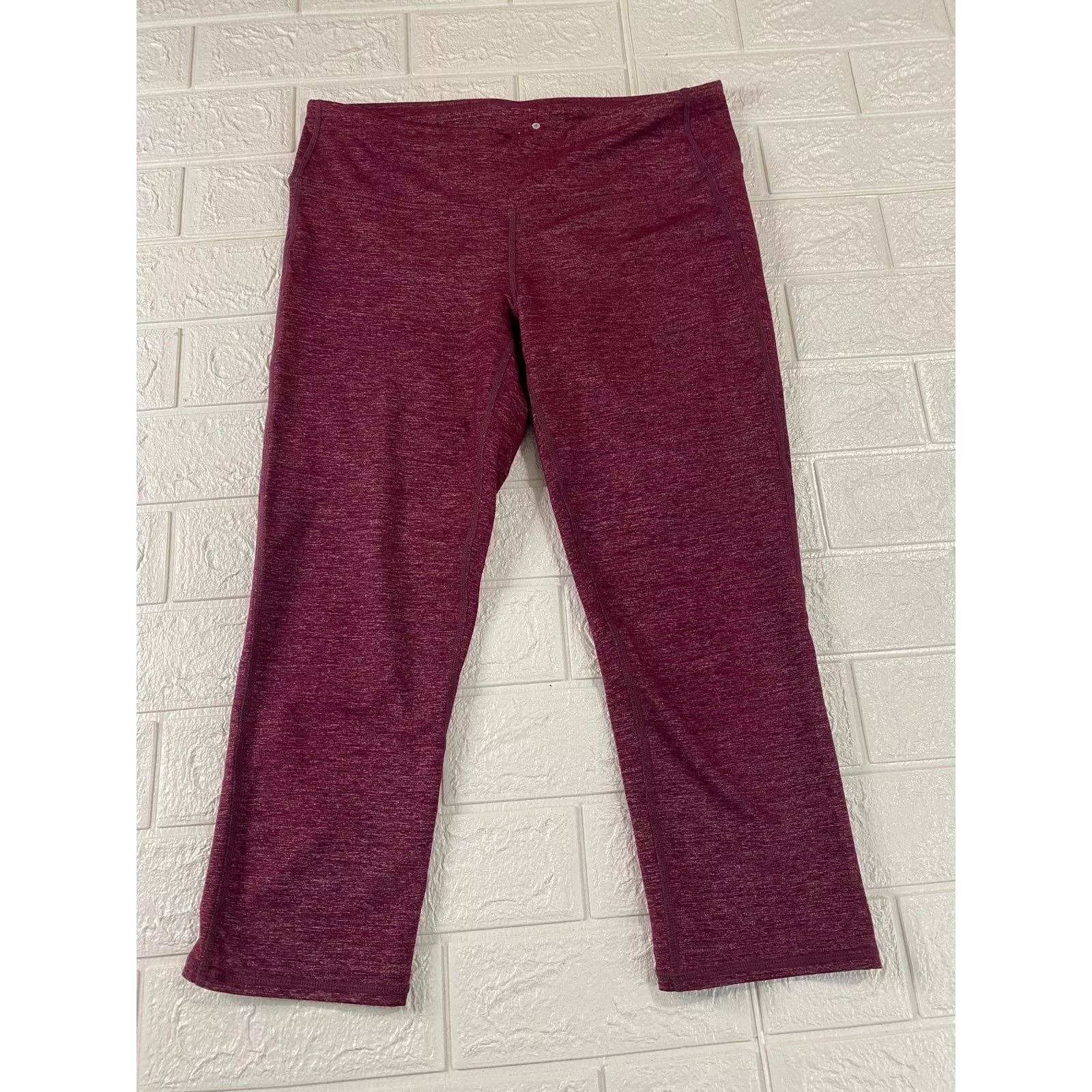 Athleta Leggings size medium Red