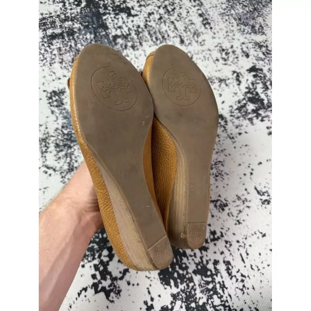 Tory Burch Flats Camel Size 38 Brown