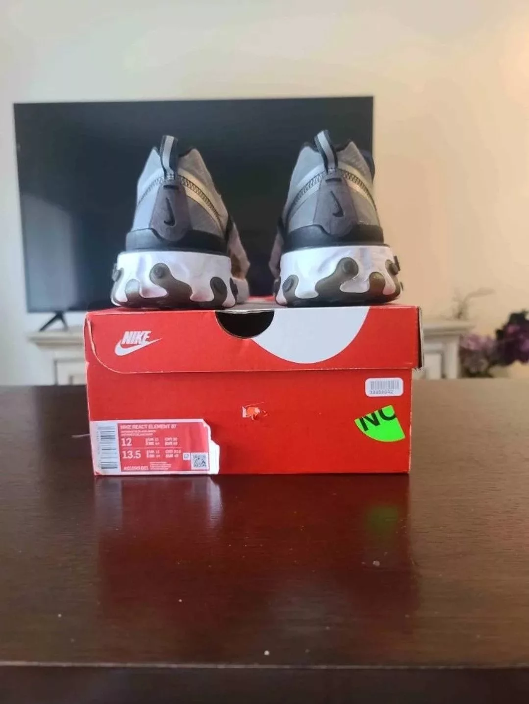 Nike Low Top Sneakers Nike React Element 87' Anthracite Black