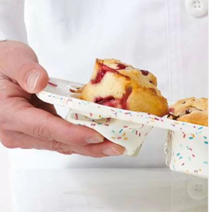 12 Cup Confetti Muffin Pan