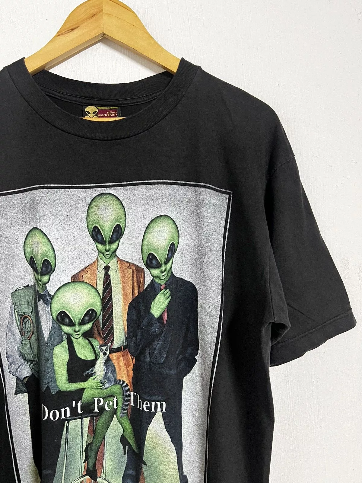 Alien Workshop Short Sleeve T Shirts 🔥HOT DROPS🔥 Vintage Big Print Alien Workshop 1996 tshirt Black