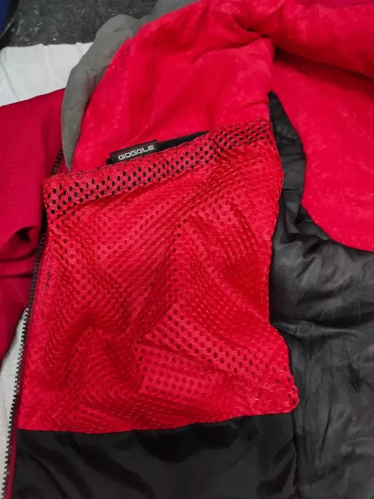 Ellesse Bombers Vintage Ellesse bomber ski jacket Red