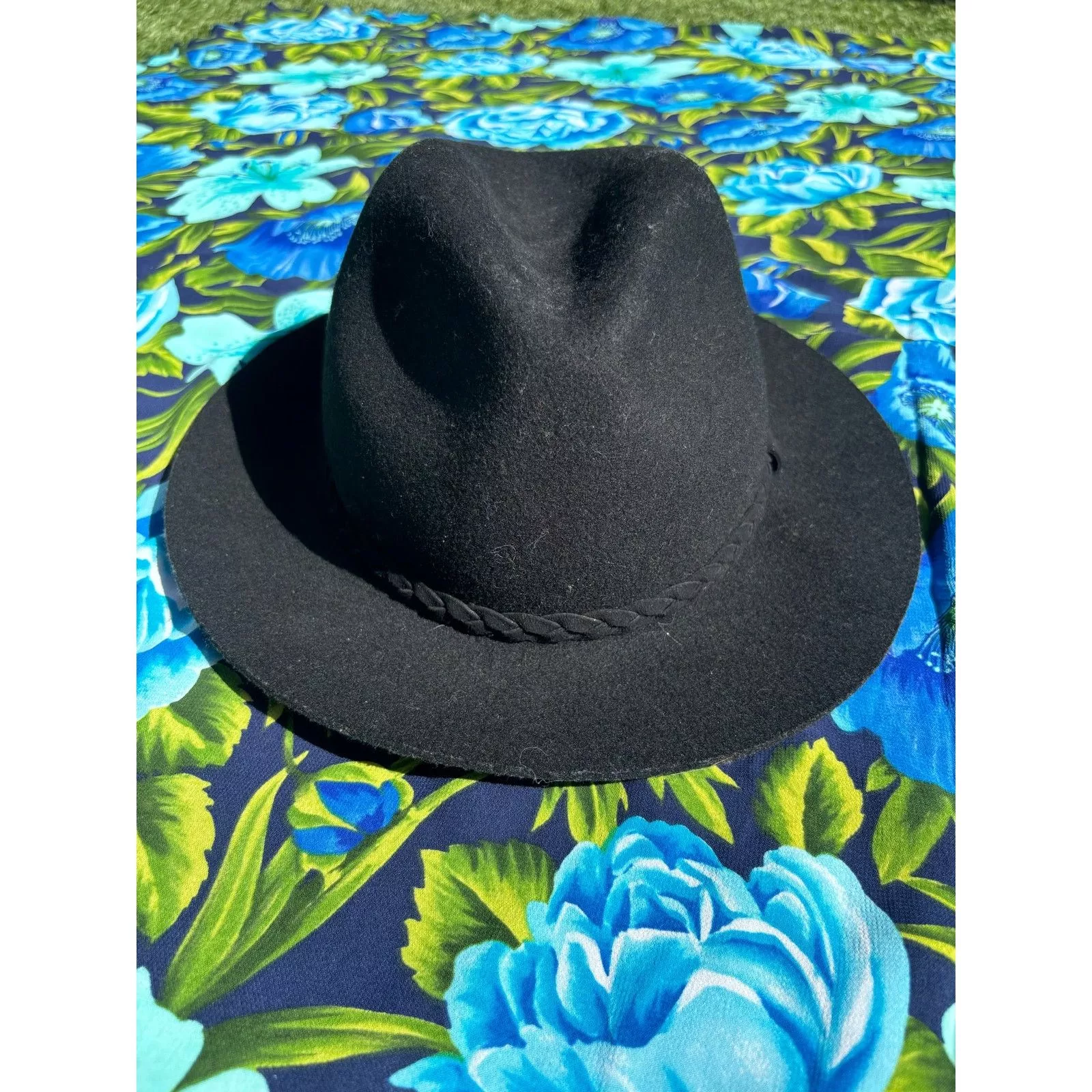 & Other Stories Hats & Other Stories Black Felt Brimmed Hat