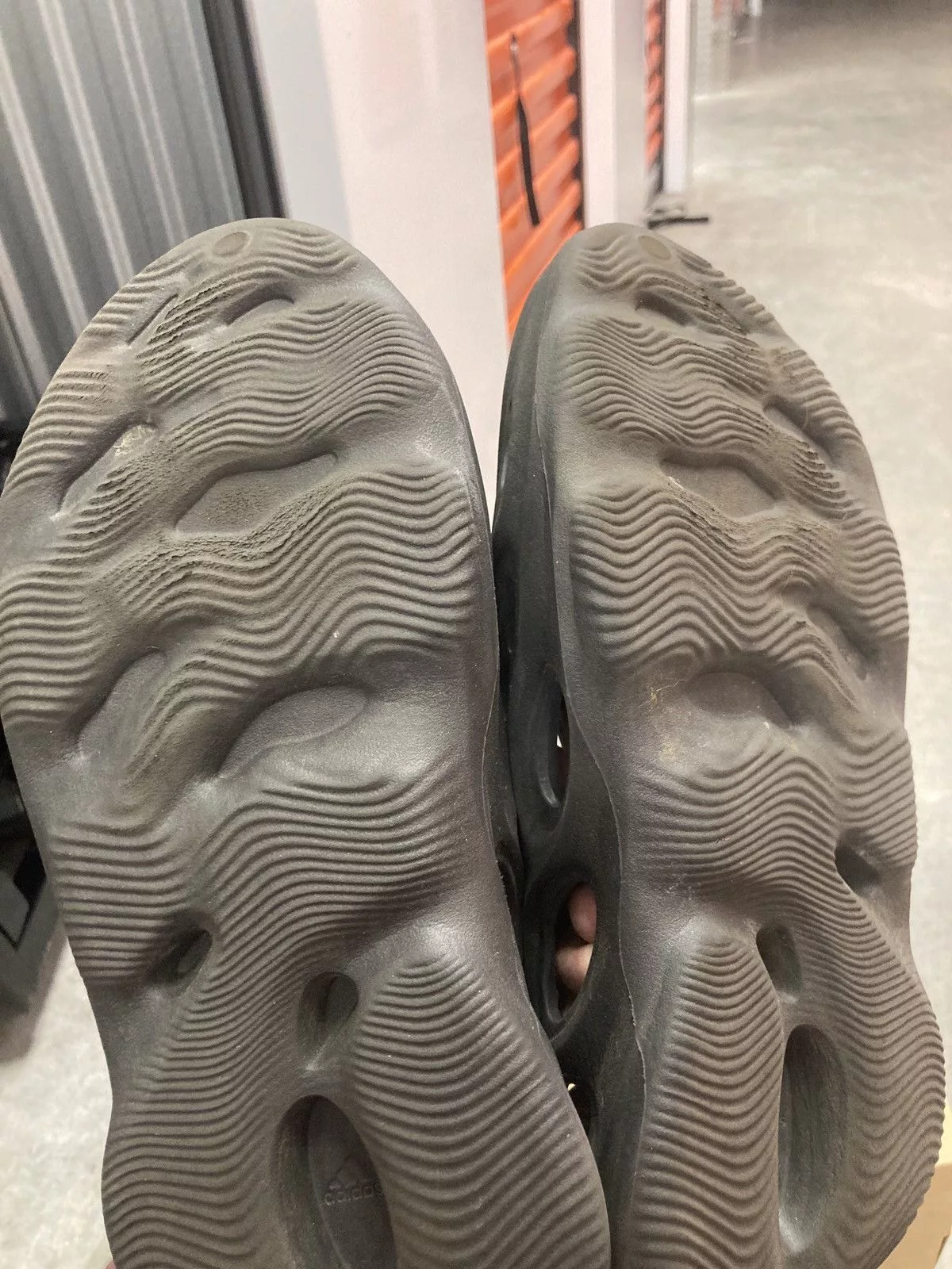 Adidas Slip Ons Adidas Yeezy Foam RNR Black