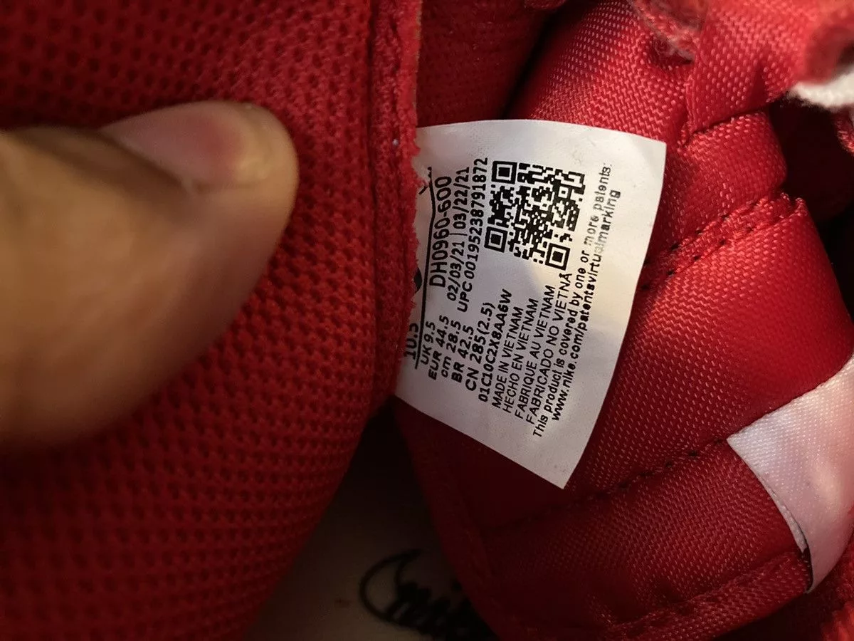 Nike Hi Top Sneakers Nike Dunk High First Use Red