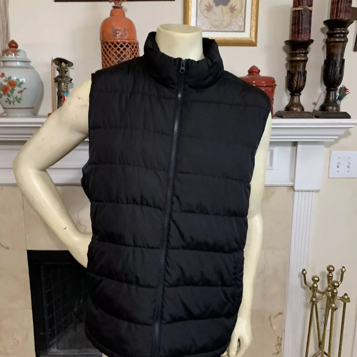 Gap Vests Gap Puffy Zippered vest Black