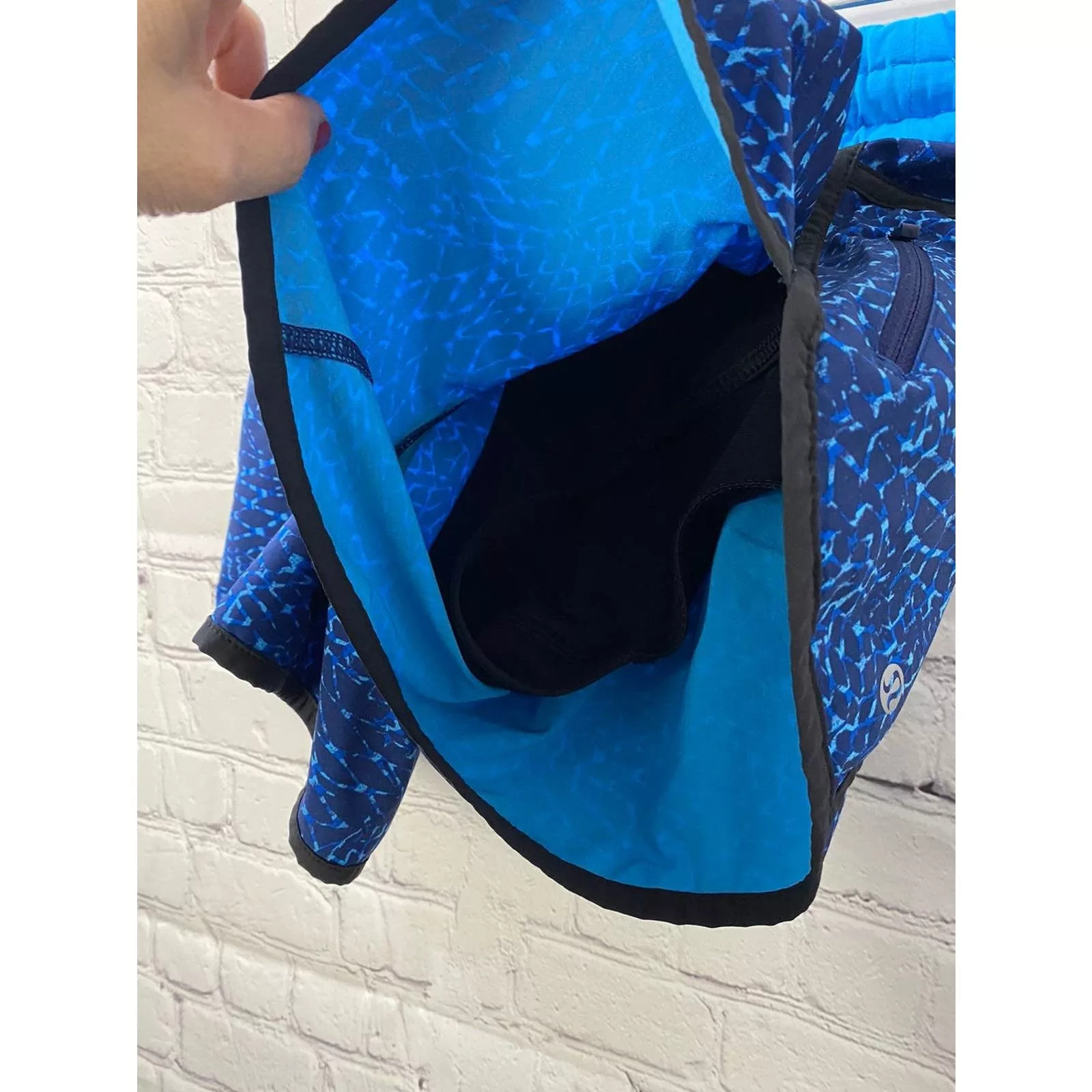 lululemon shorts 6 Blue
