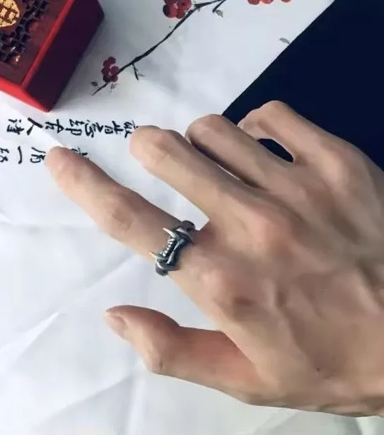 Jewelry Jewelry Watches Jewelry × Vintage Resizeable Vampire Tooth Ring Silver Streetwear