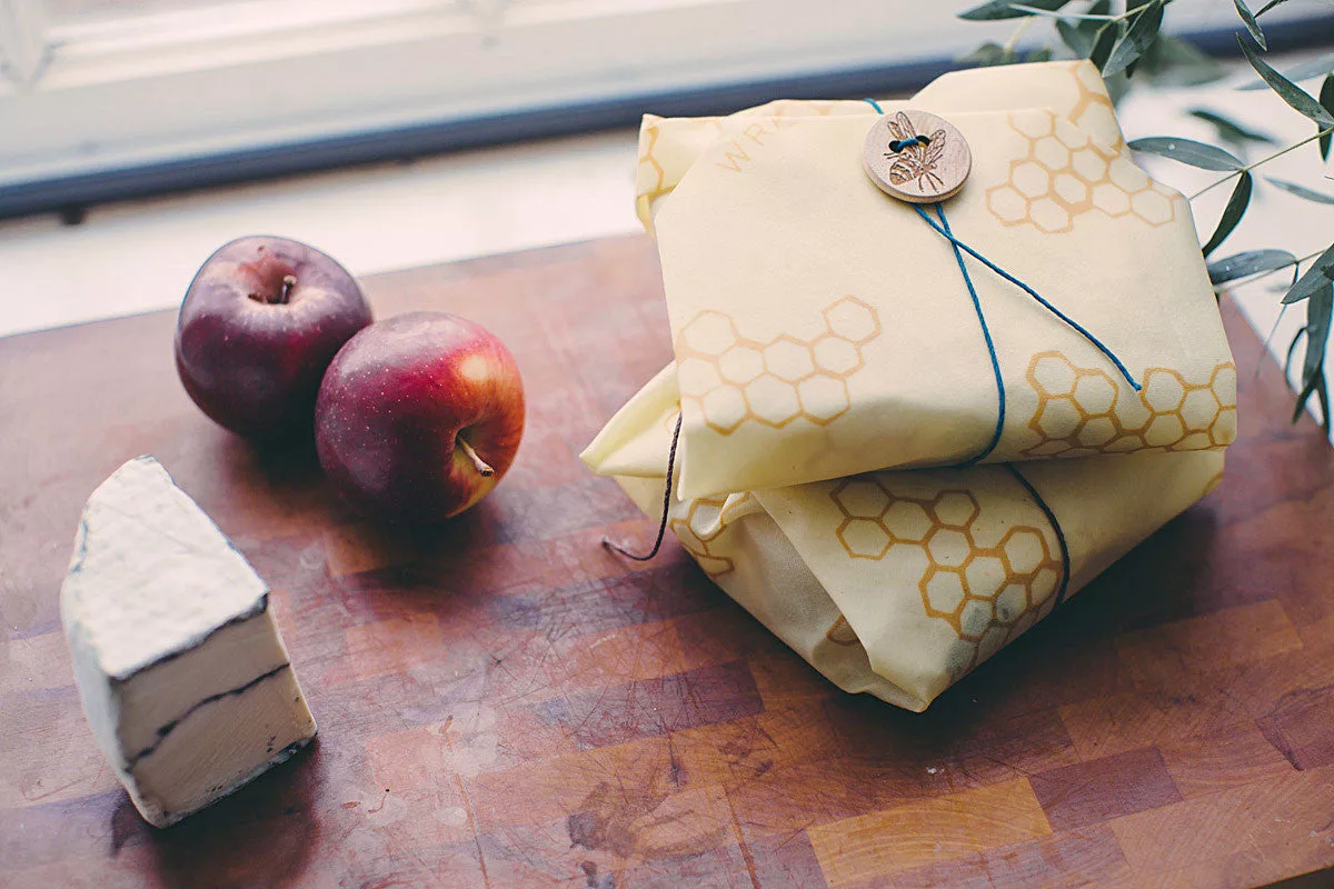 Sandwich Wrap w/Wooden Bee Button & Hemp Twine