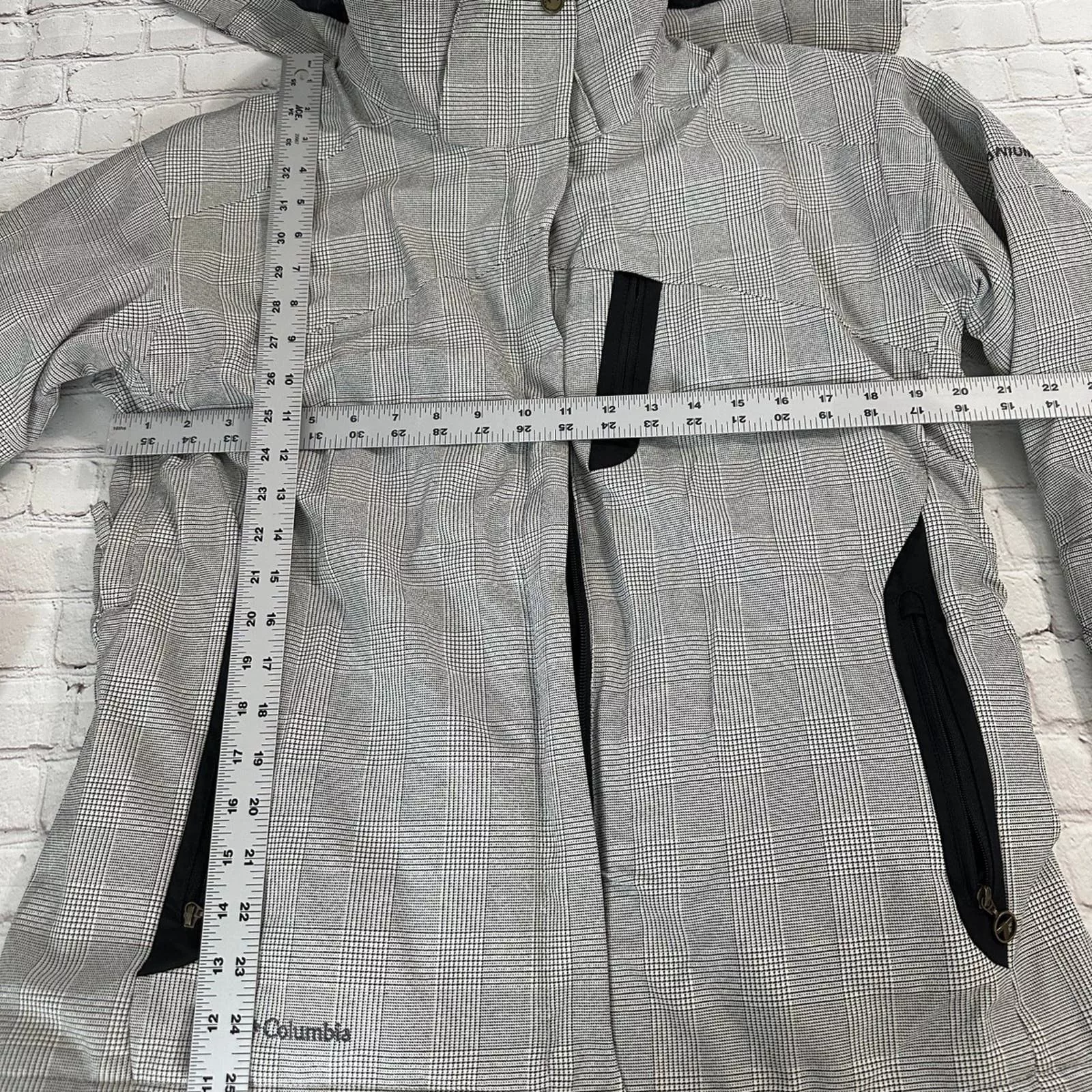 Columbia Jackets COLUMBIA TITANIUM OMNI TECH WATERPROOF SHELL JACKET Gray