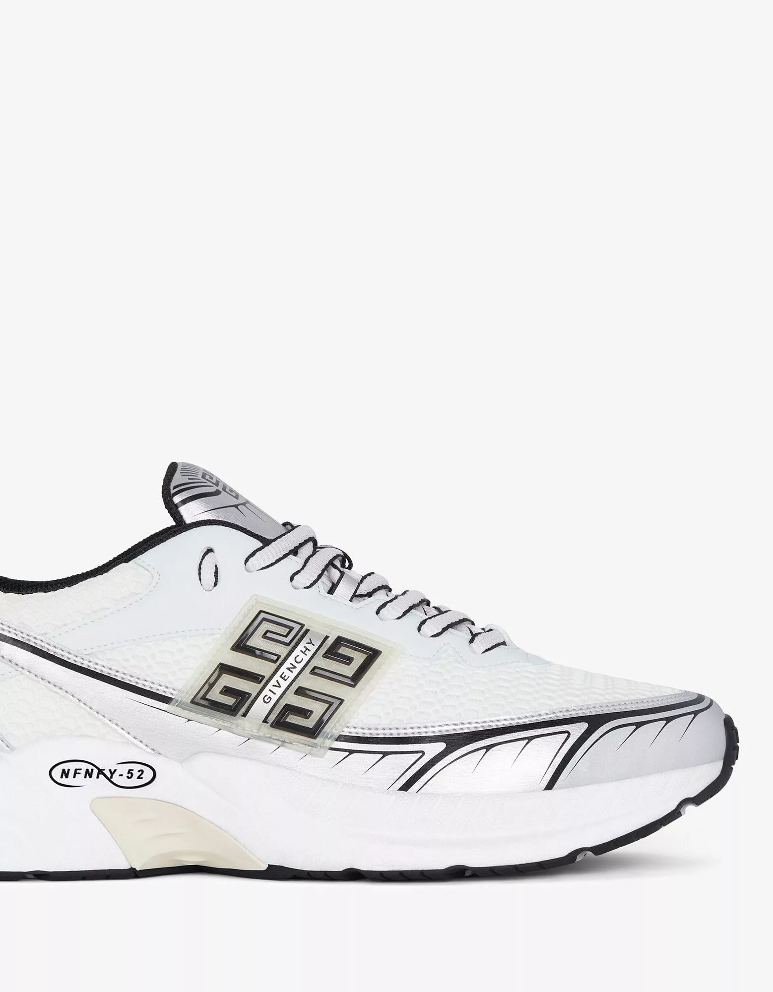 Givenchy Low Top Sneakers Givenchy White and Silver NFNTY-52 Runners