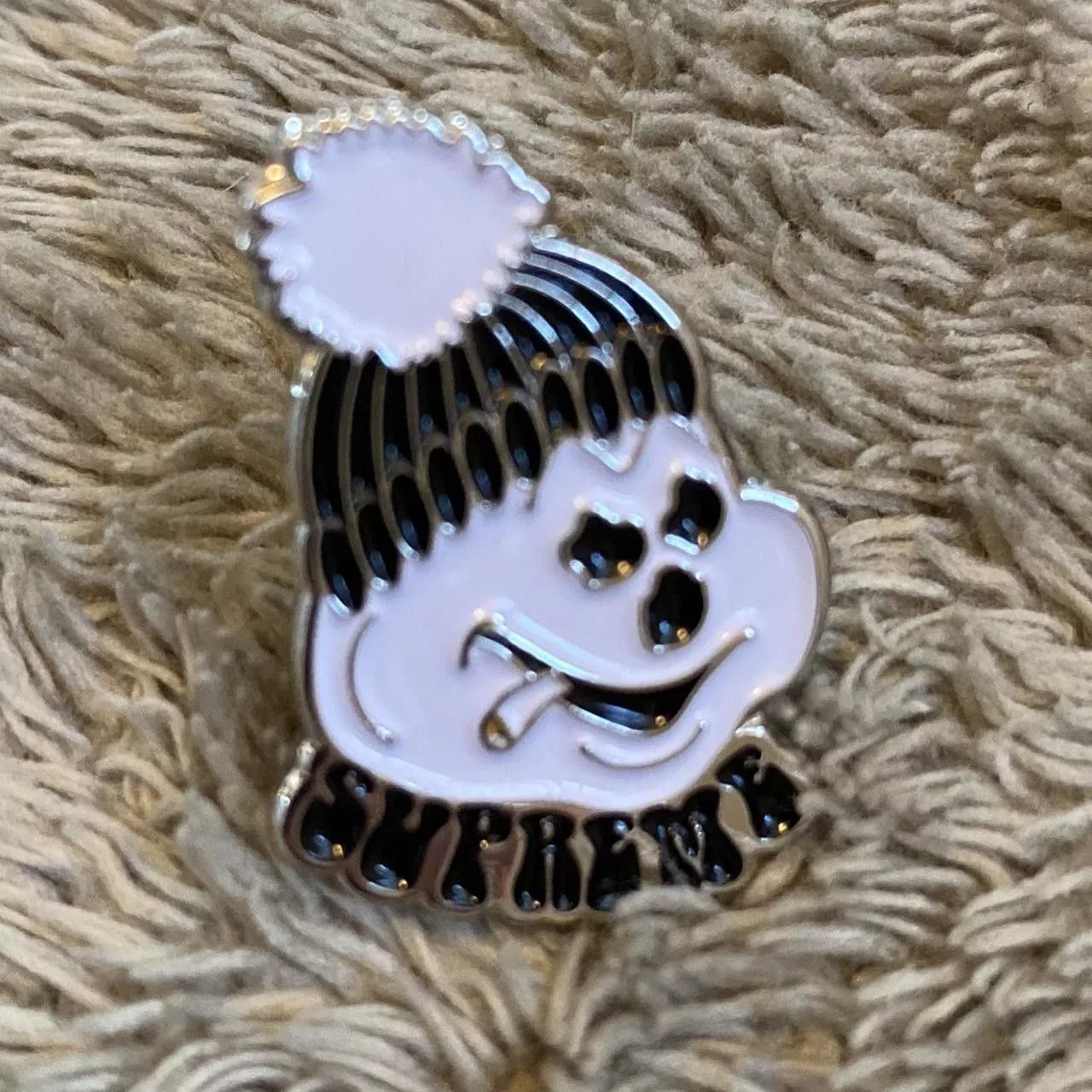 Supreme Supreme Supreme Snowman Pin Set Black