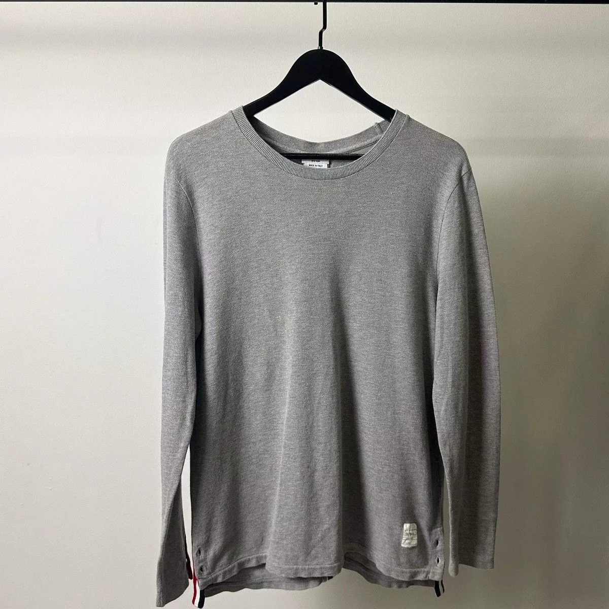 Thom Browne Long Sleeve T Shirts THOM BROWNE BACK STRIPED LONGSLEVE Gray Luxury