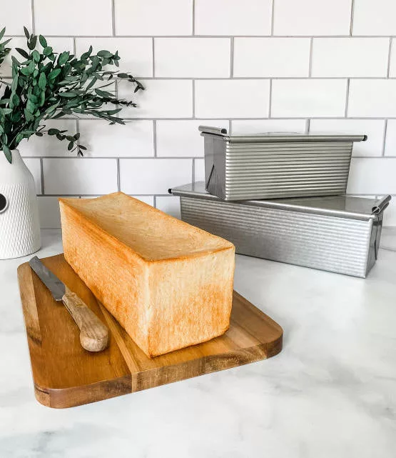 Large Pullman Loaf Pan And Cover 13X4X4