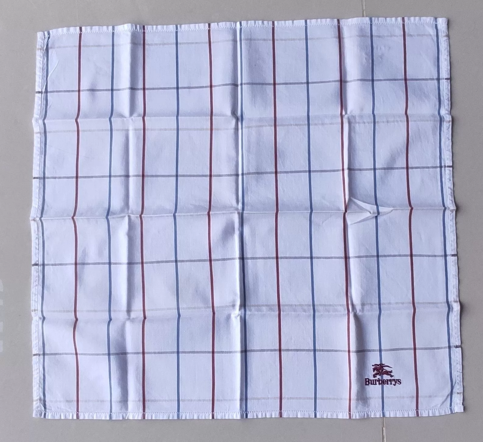 Burberry Miscellaneous White Burberrys Handkerchief