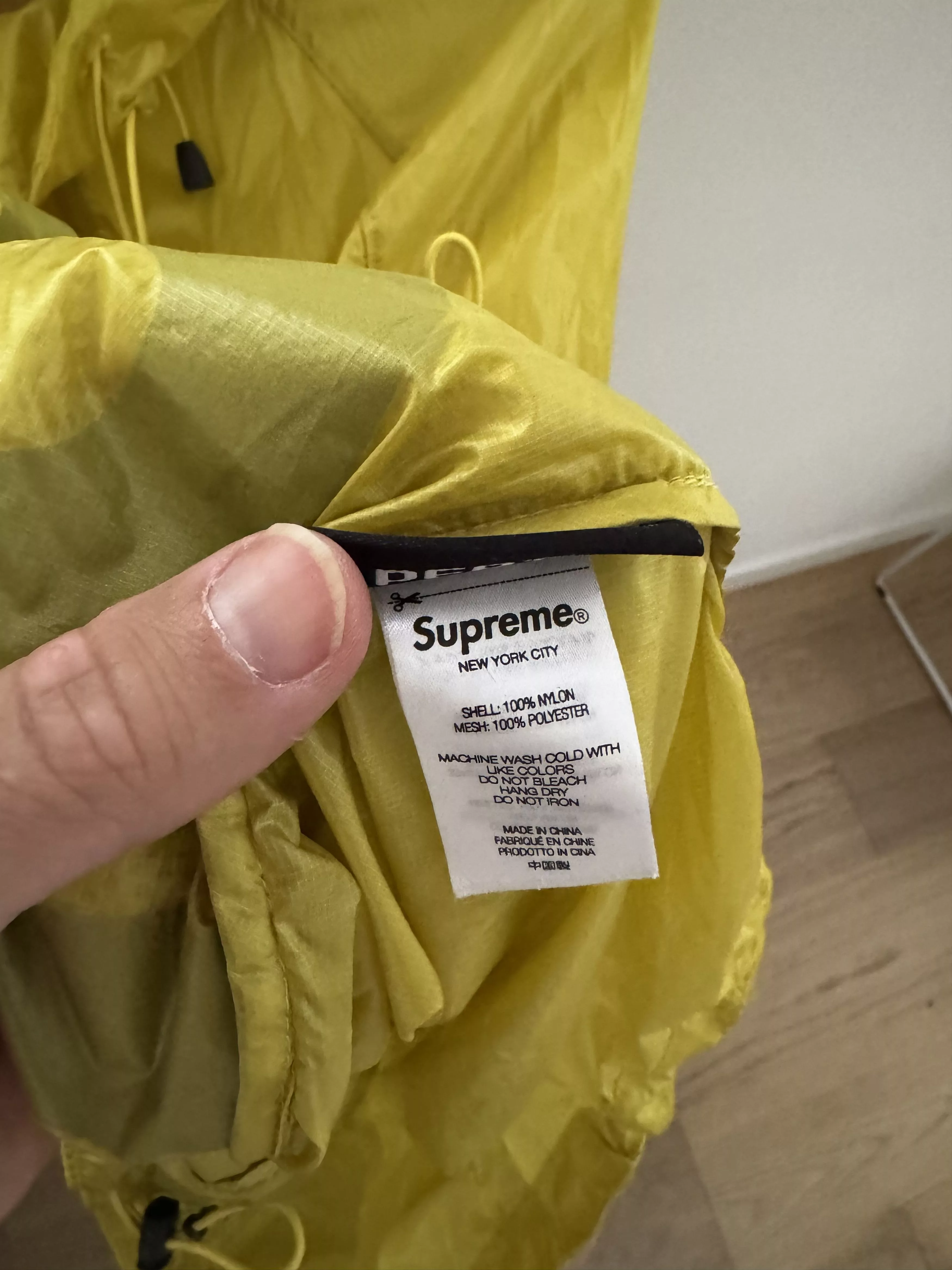 Supreme Light Jackets Supreme Ripstop Hooded Windshell 'Acid Yellow'
