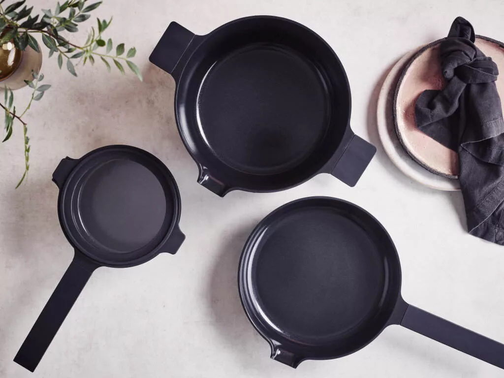 Black NEAT All in One Cookware Set