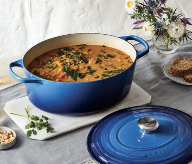 6.75 qt Signature Oval Dutch Oven - Marseille