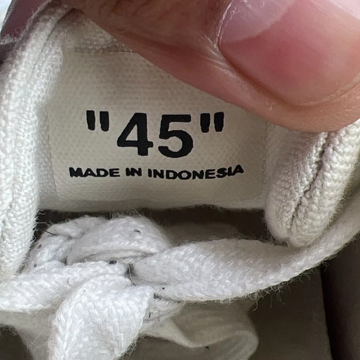 Off-White Low Top Sneakers Off-White Vulc Low Light Blue