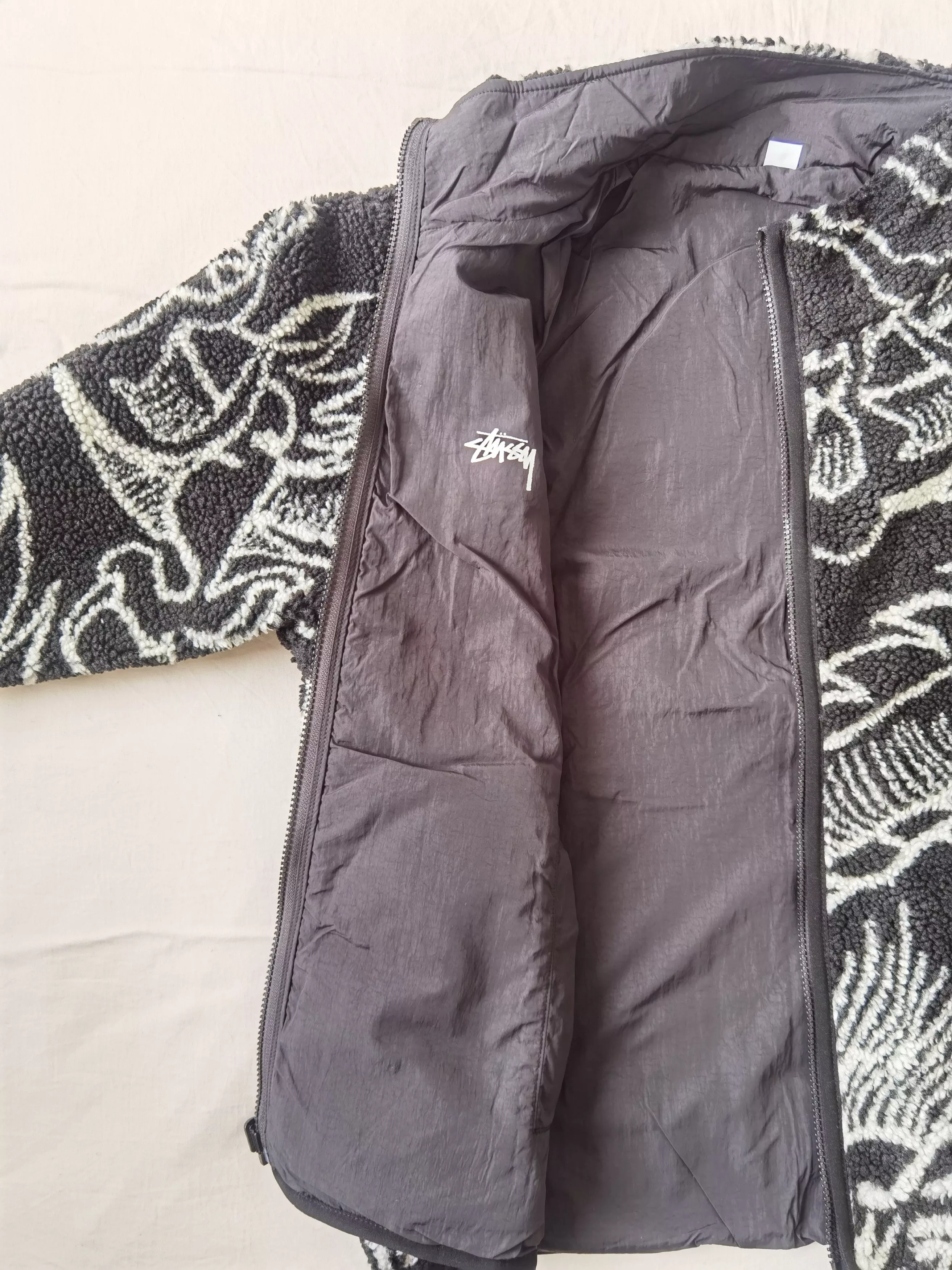 Stussy Heavy Coats Stussy Dragon Sherpa Jacket Black