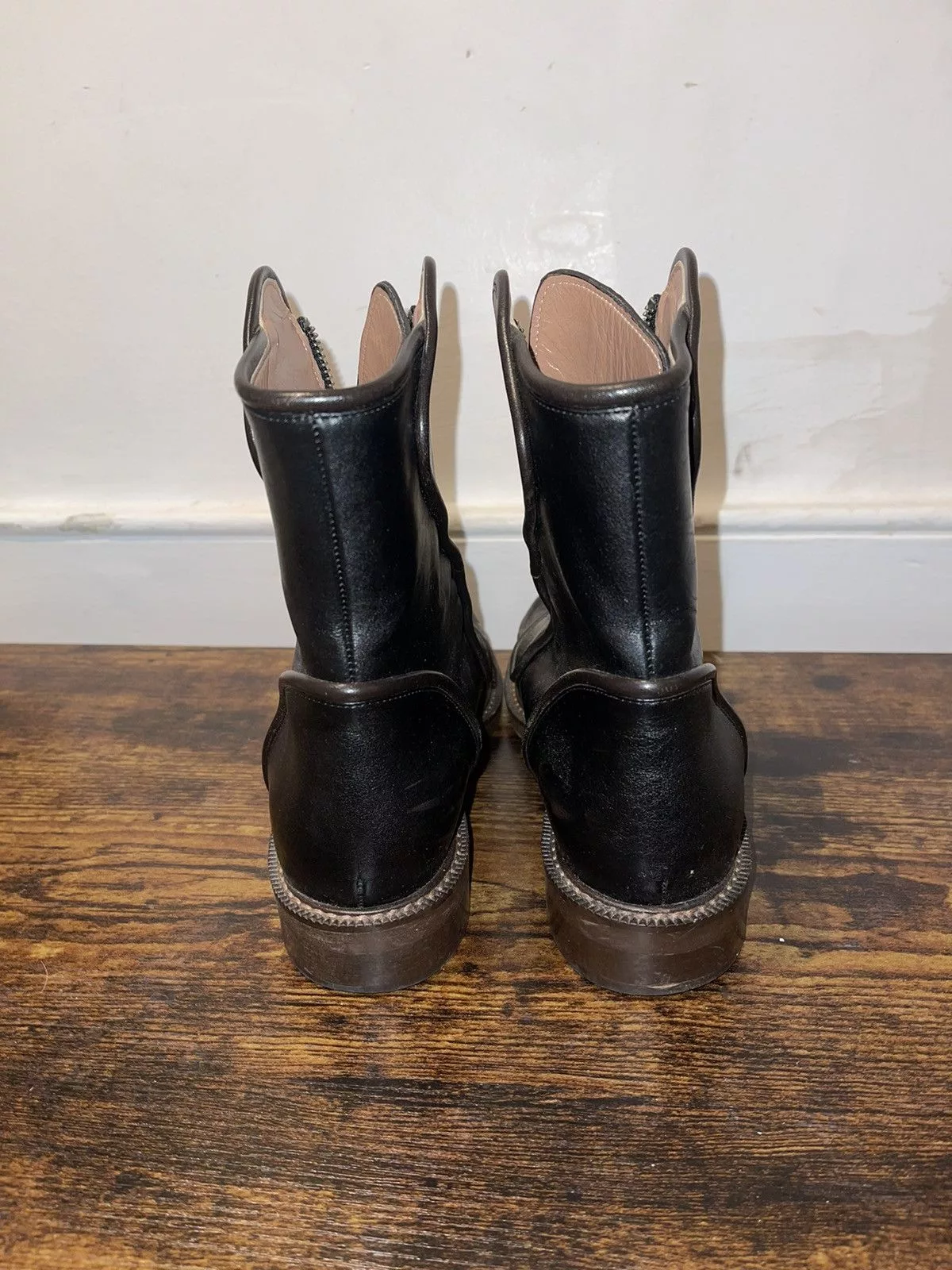 Marni Boots MARNI zip-up Black Flat Leather Boots