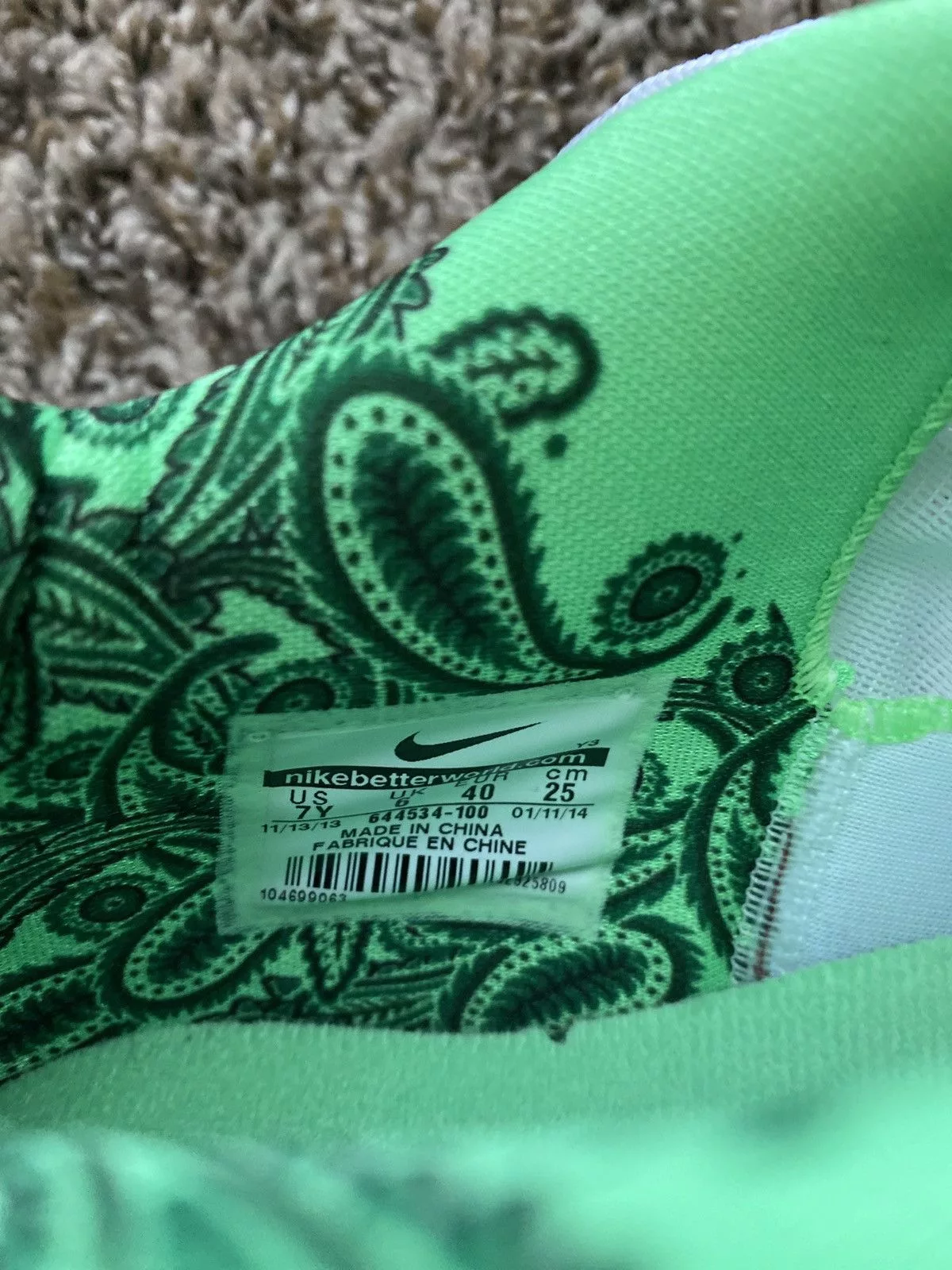 Nike Low Top Sneakers Nike Max LeBron 11 Low Easter 2014 White