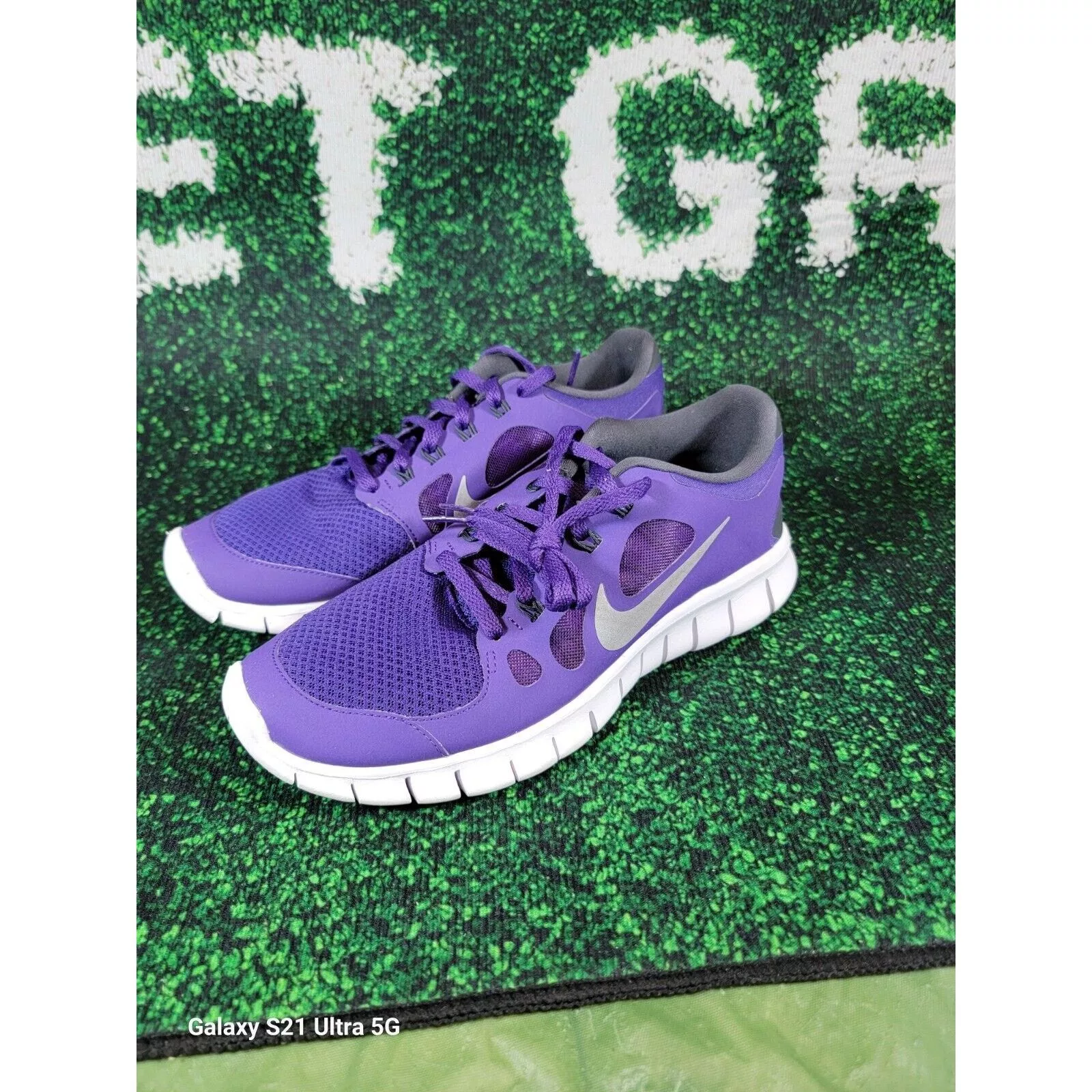 Nike Hi Top Sneakers Nike Girls Free 5.0 580558-501 Court Purple Low Top 7Y
