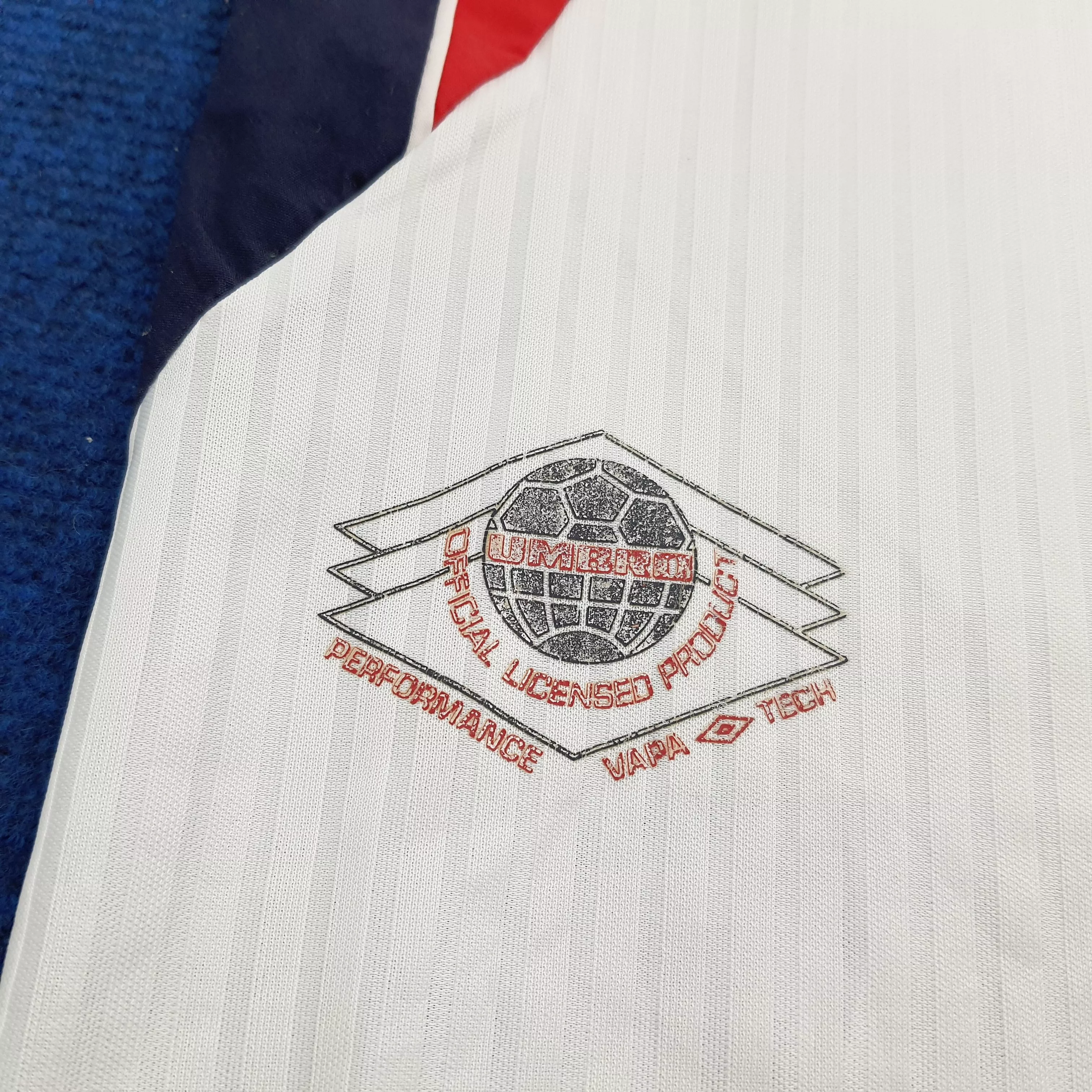 Umbro Jerseys UMBRO England Soccer Jersey White